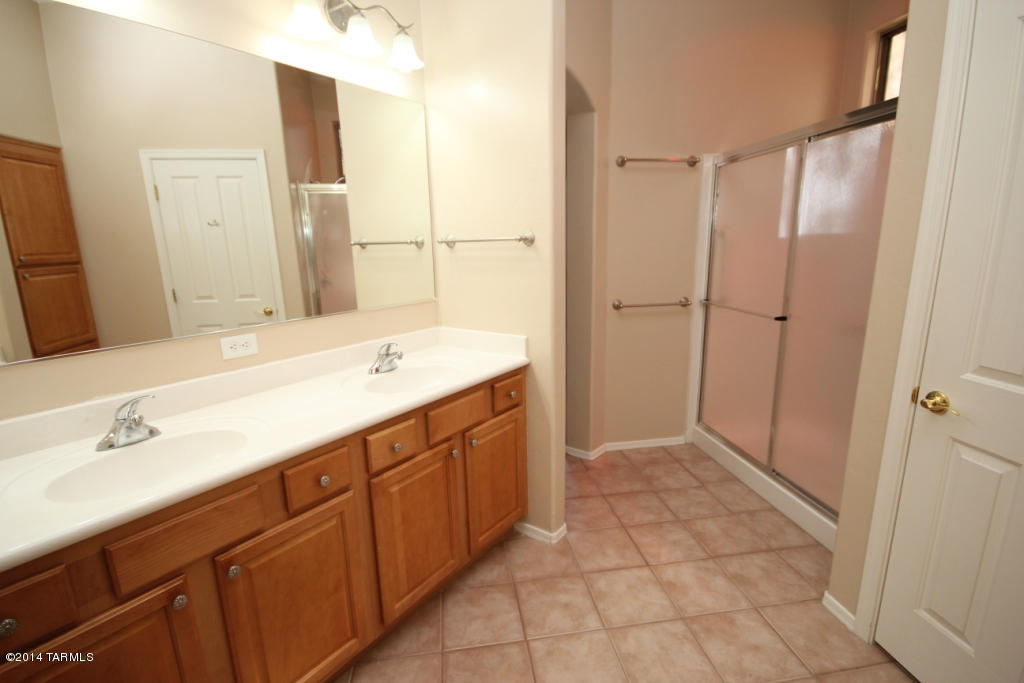 Continental Reserve Blk. 10 (1-69) - Residential Lease