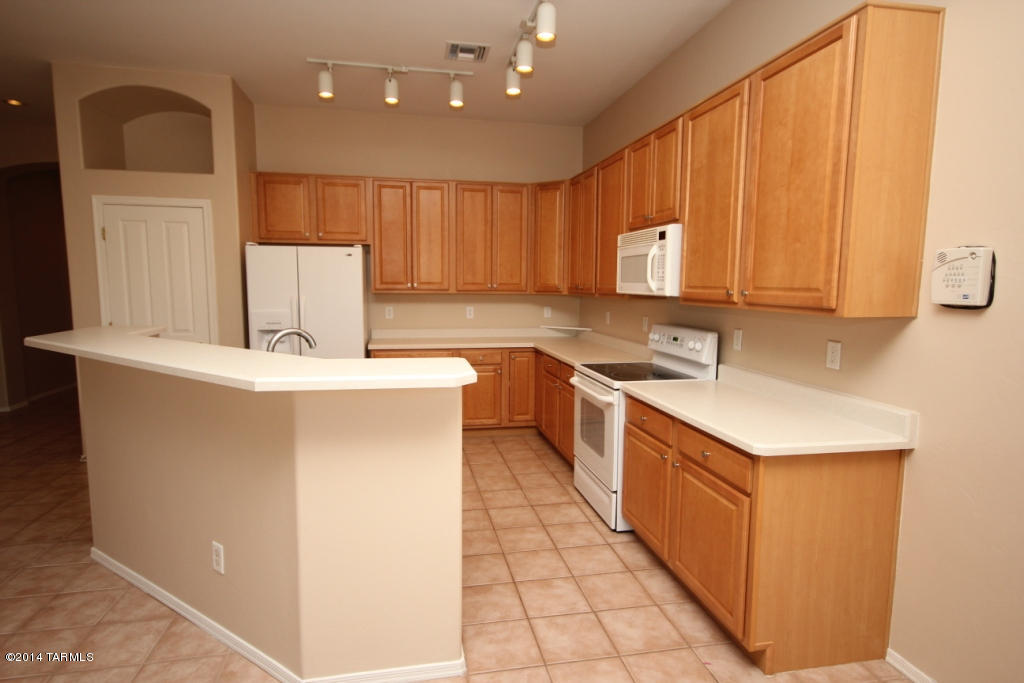 Continental Reserve Blk. 10 (1-69) - Residential Lease