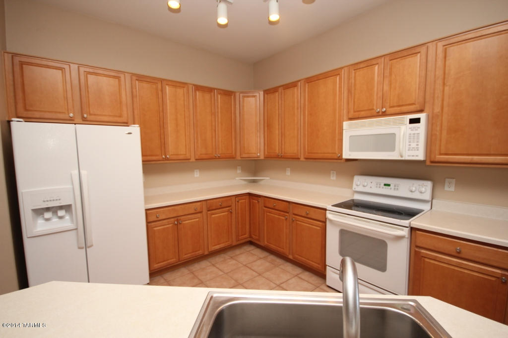 Continental Reserve Blk. 10 (1-69) - Residential Lease