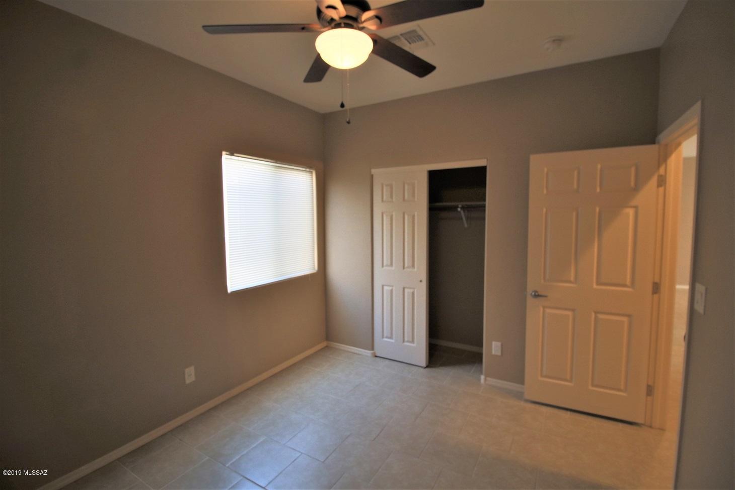 Esperanza Place (1-27) - Residential