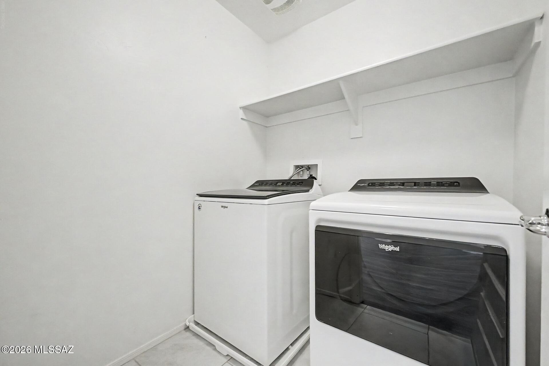 Saguaro Bloom SQ20180540069 - Residential