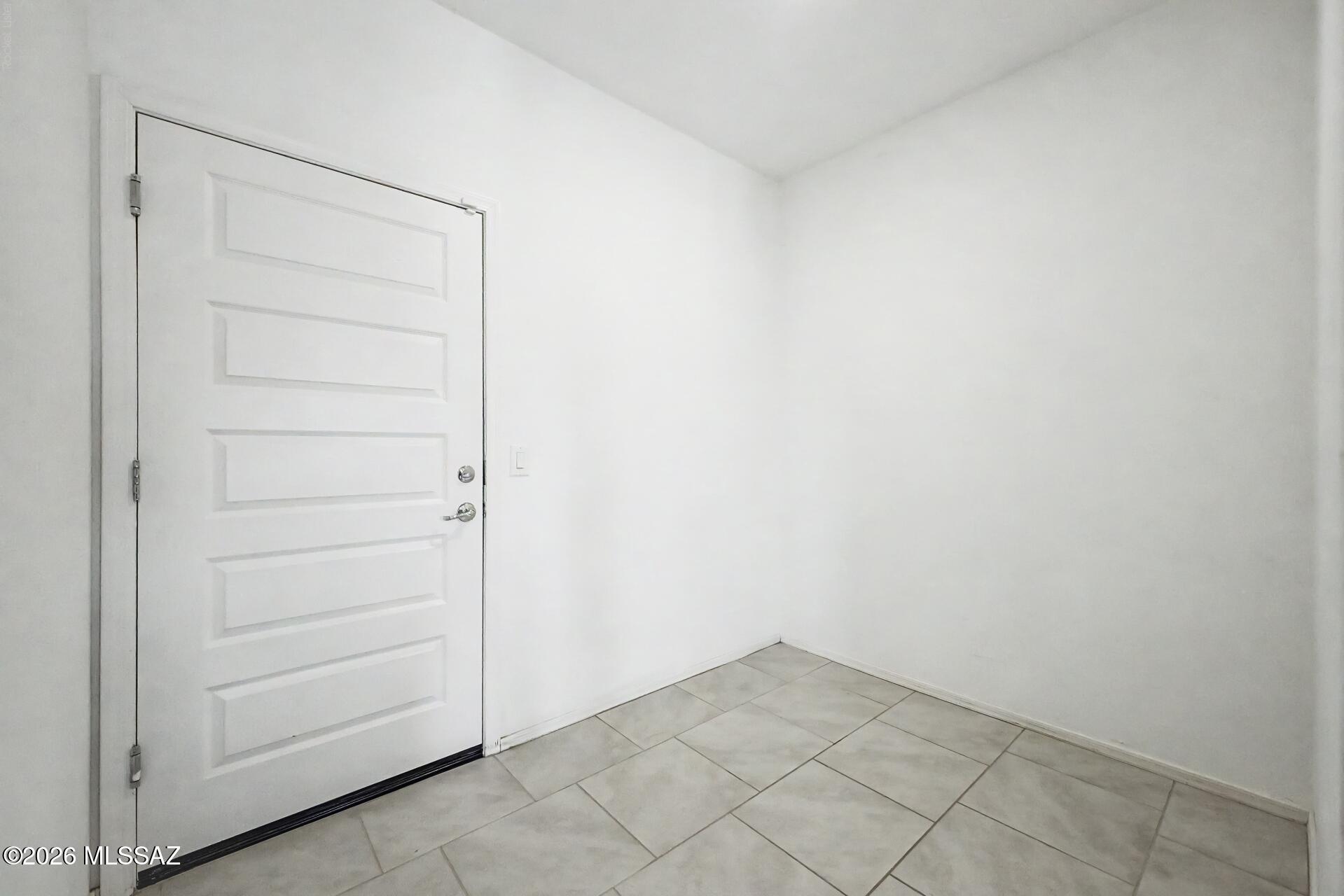 Saguaro Bloom SQ20180540069 - Residential