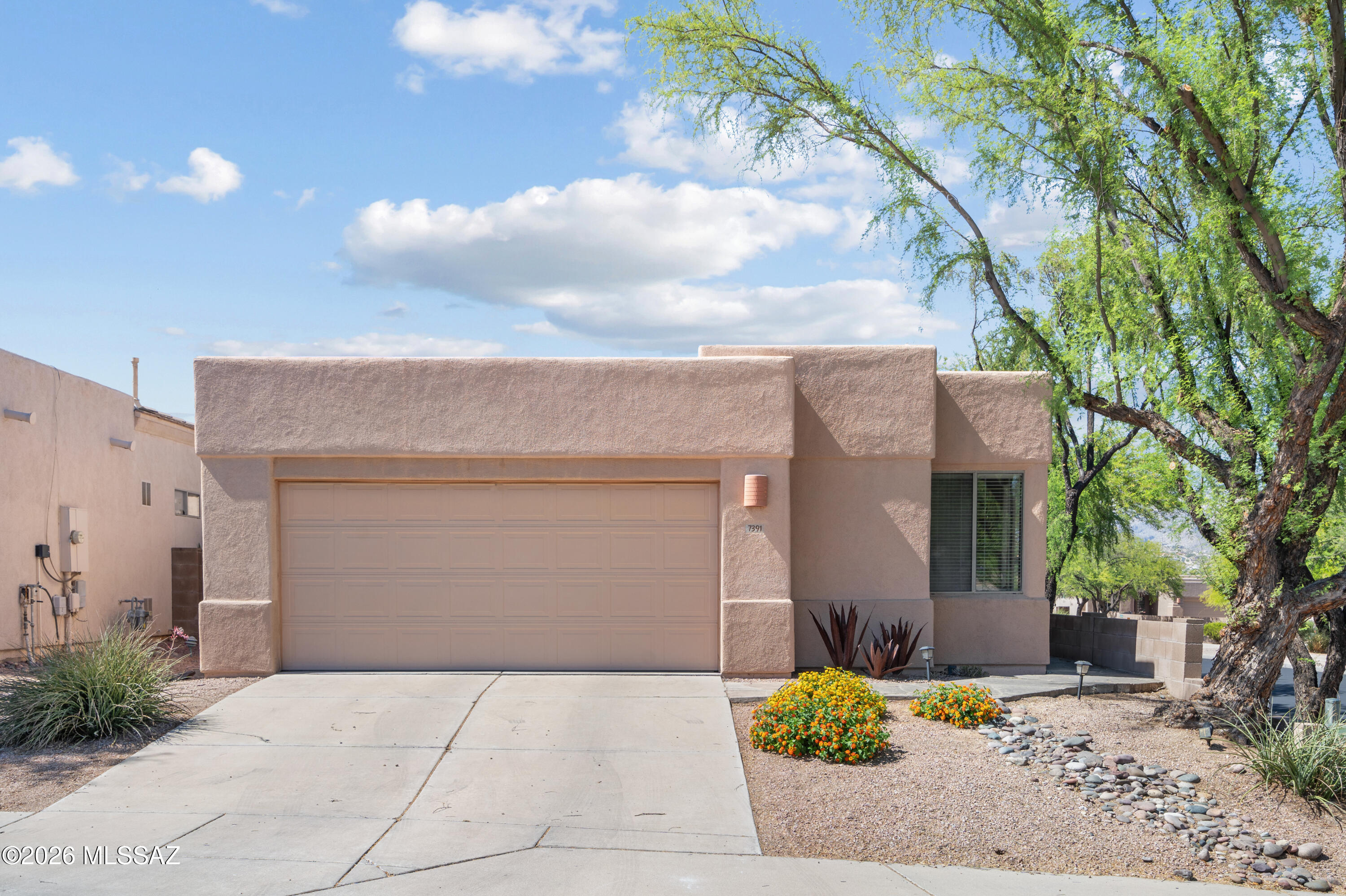 Rancho Esperero (1-343) - Residential