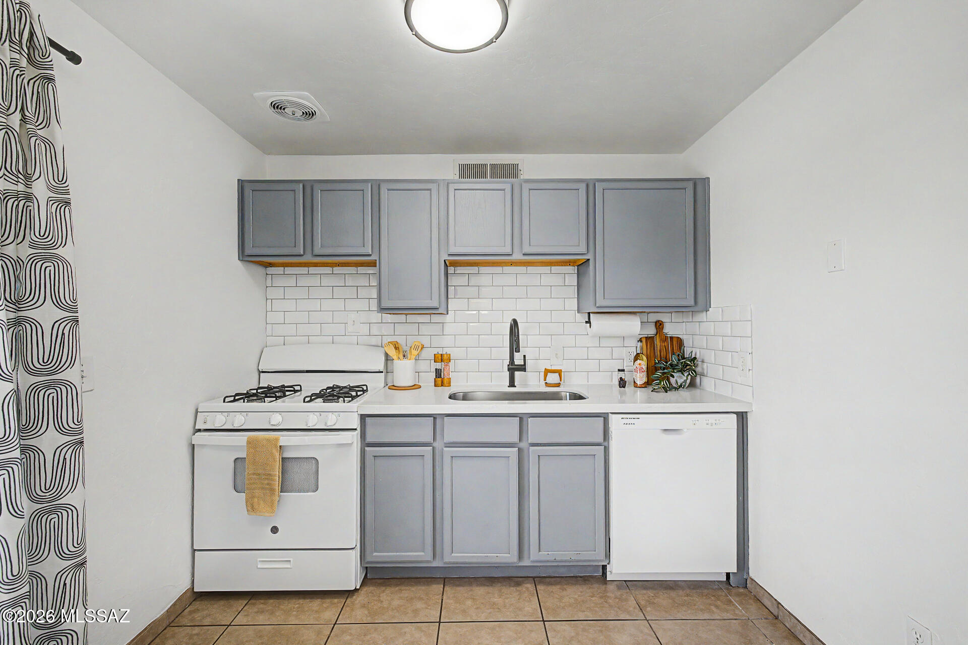 Sunset Foothills Condos (1-201) - Residential