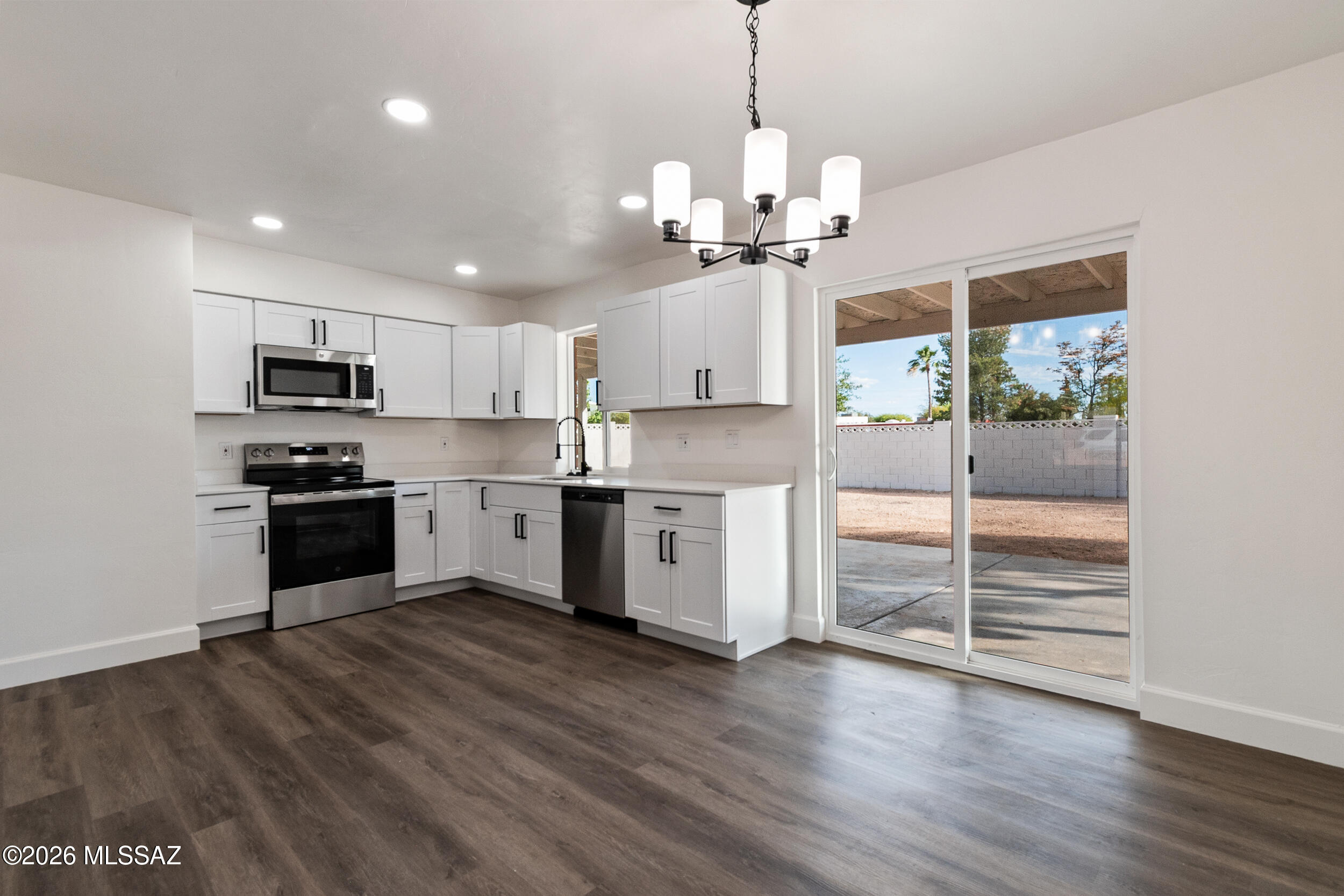 Desert Shadows (312-511) - Residential