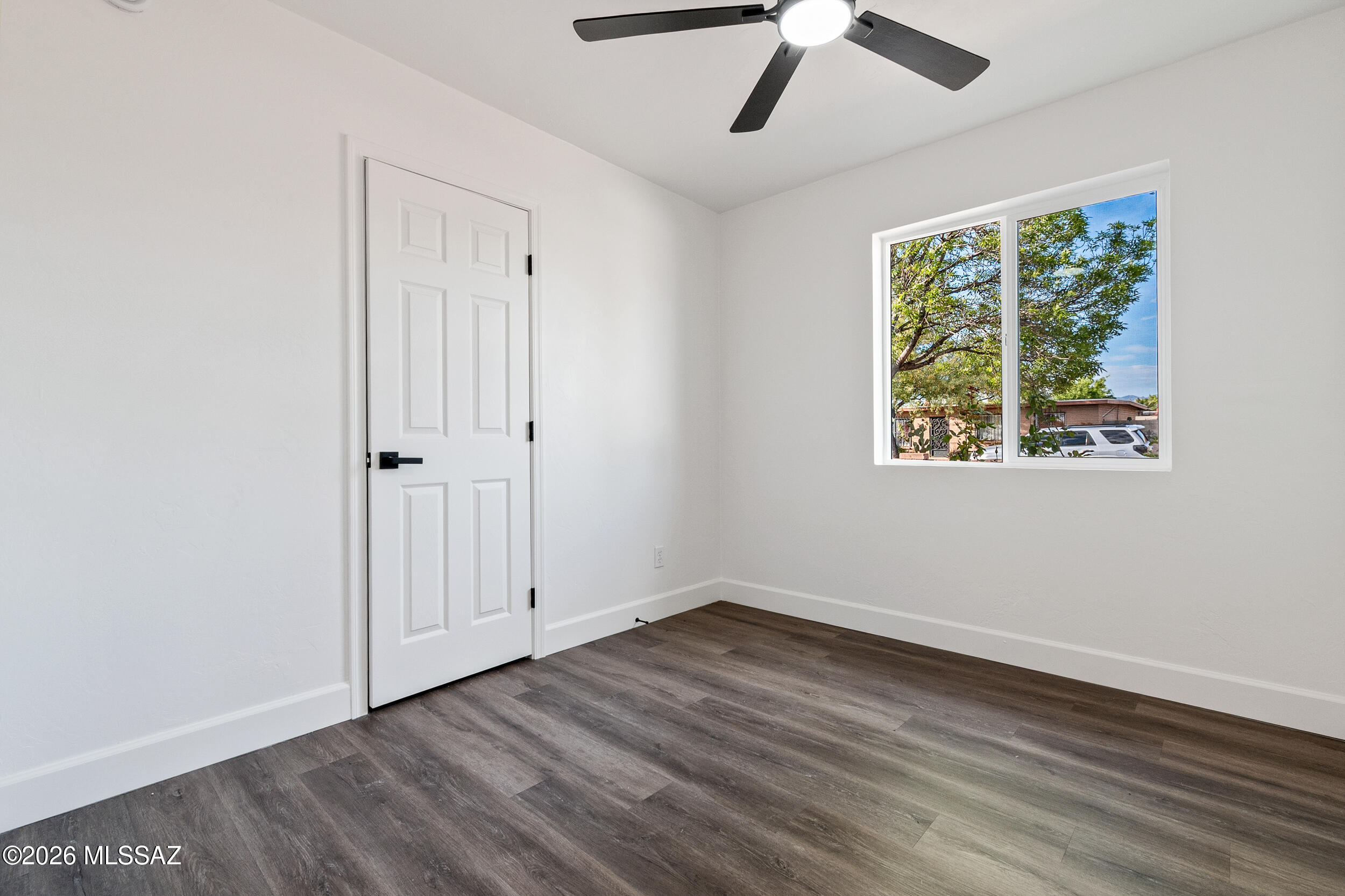 Desert Shadows (312-511) - Residential