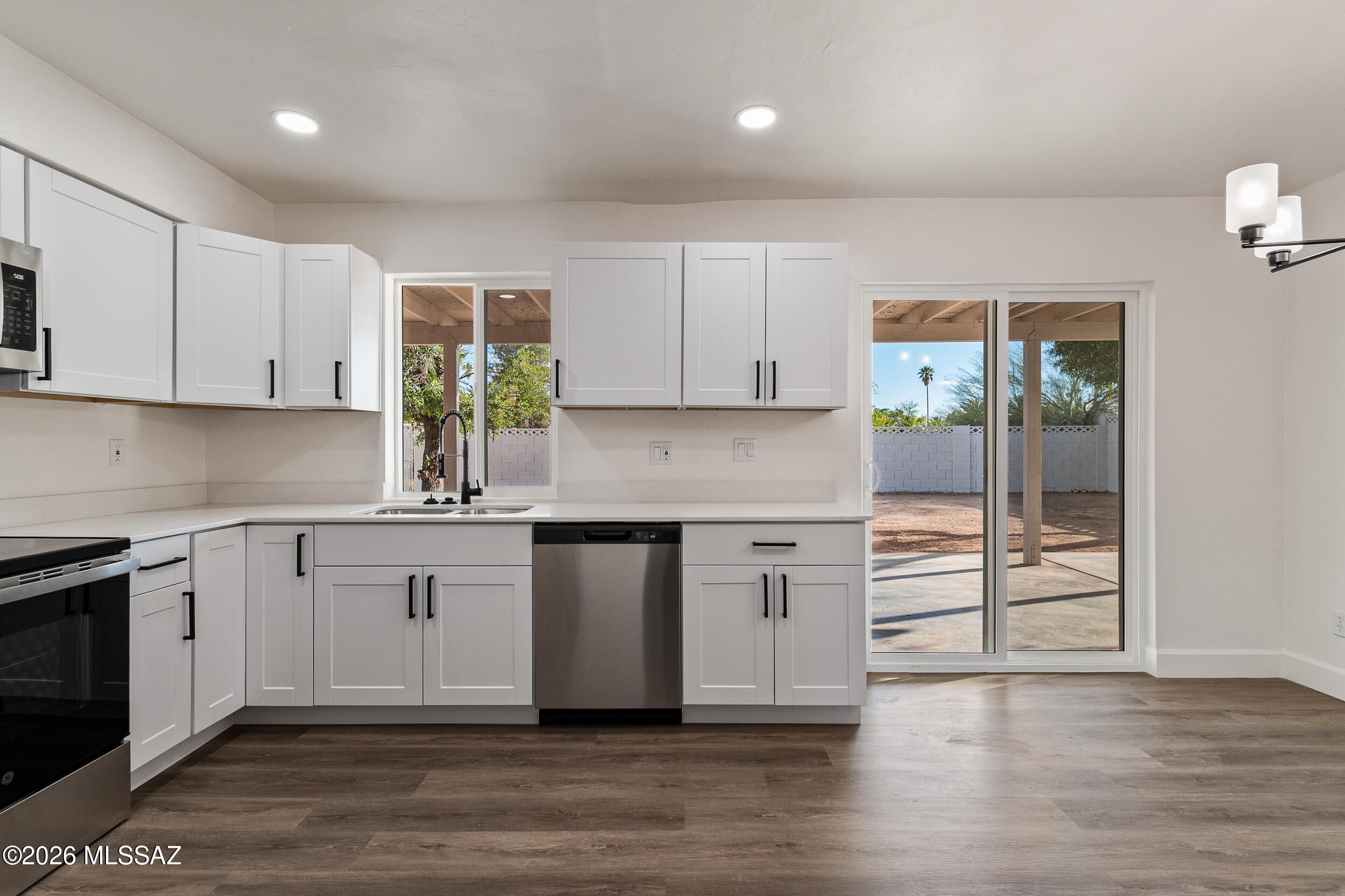 Desert Shadows (312-511) - Residential