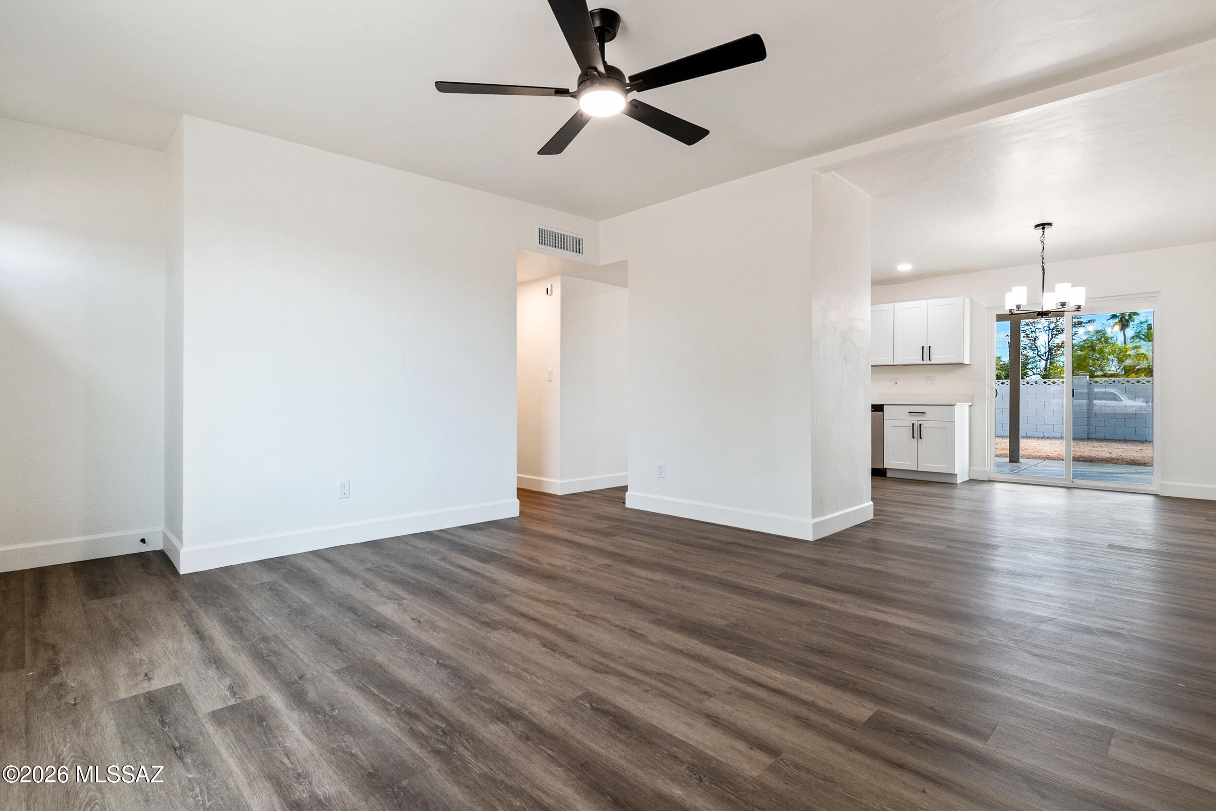 Desert Shadows (312-511) - Residential