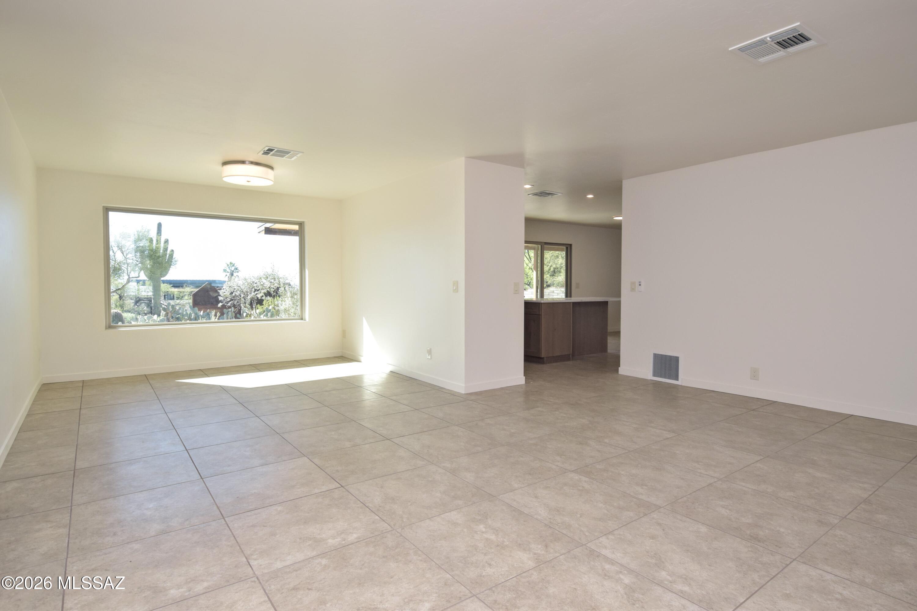 The Foothills Clusters (214-372) - Residential Lease