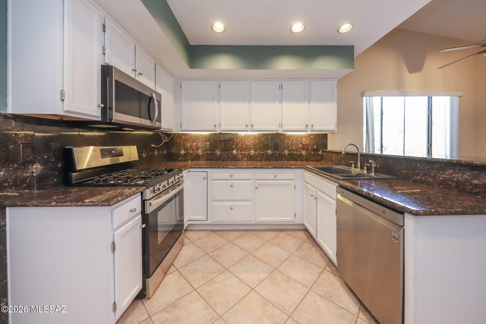 Las Campanas BLK I (1-96) - Residential