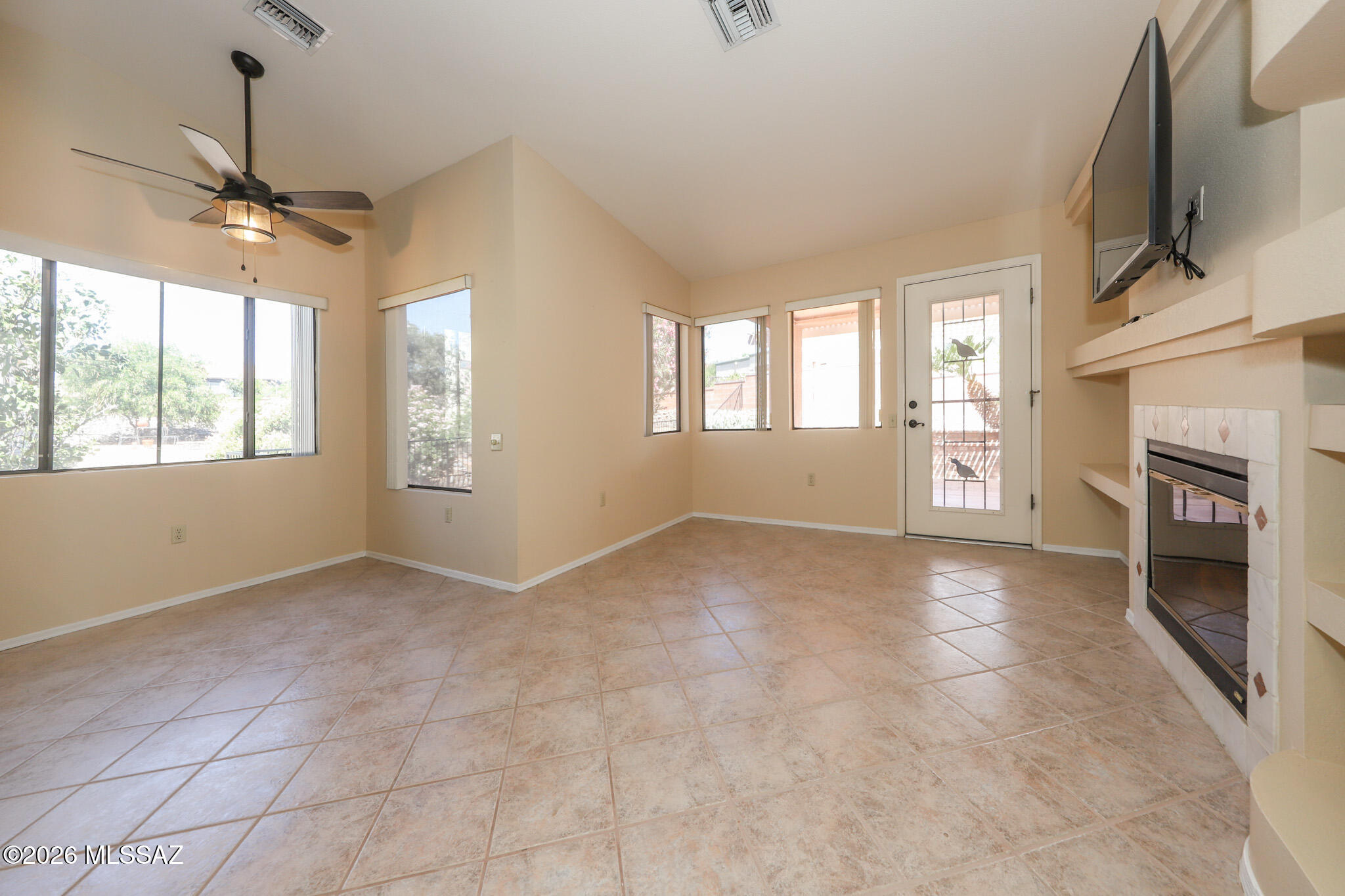 Las Campanas BLK I (1-96) - Residential