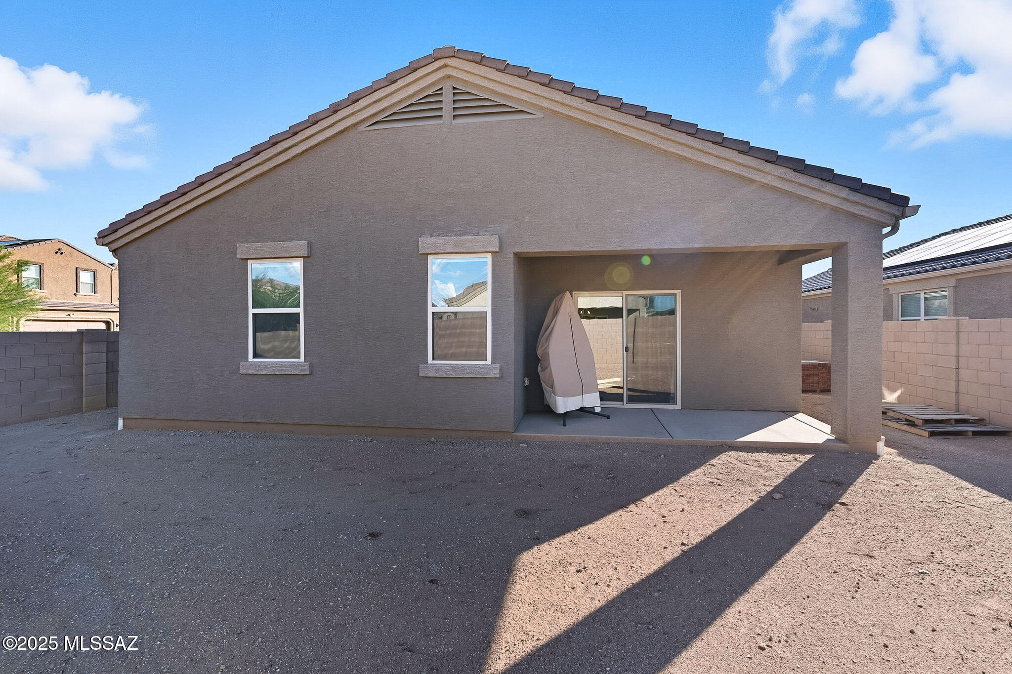 Saguaro Bloom SQ20180540069 - Residential