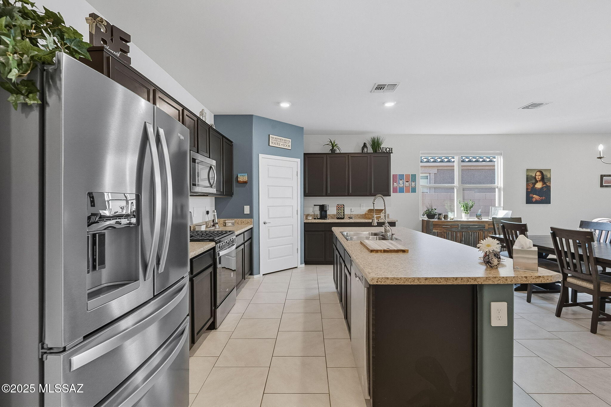 Saguaro Bloom SQ20180540069 - Residential