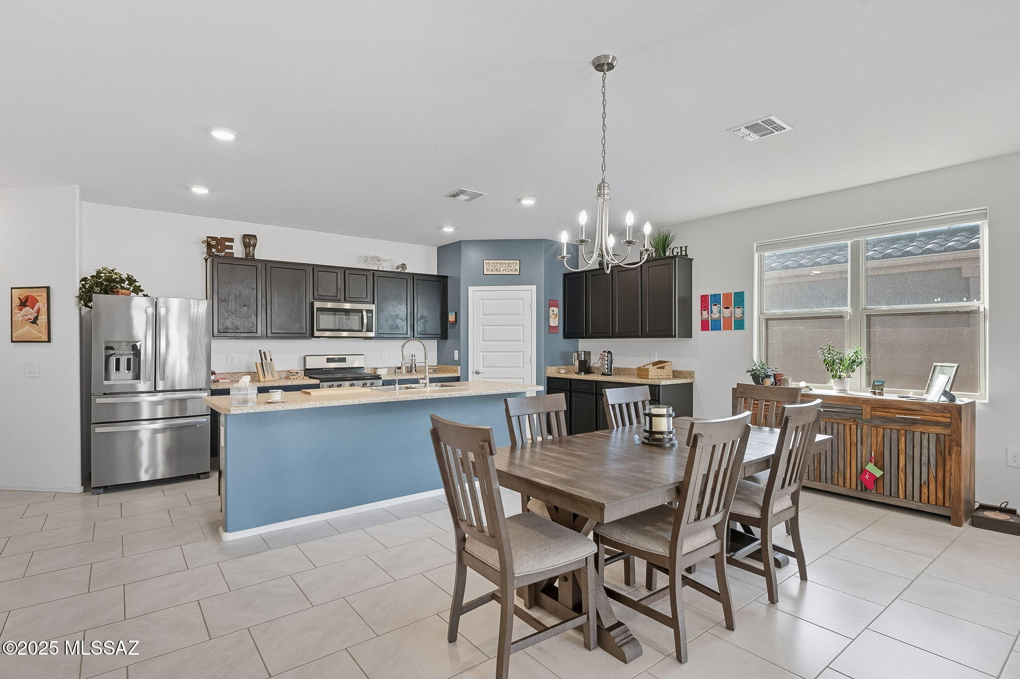 Saguaro Bloom SQ20180540069 - Residential