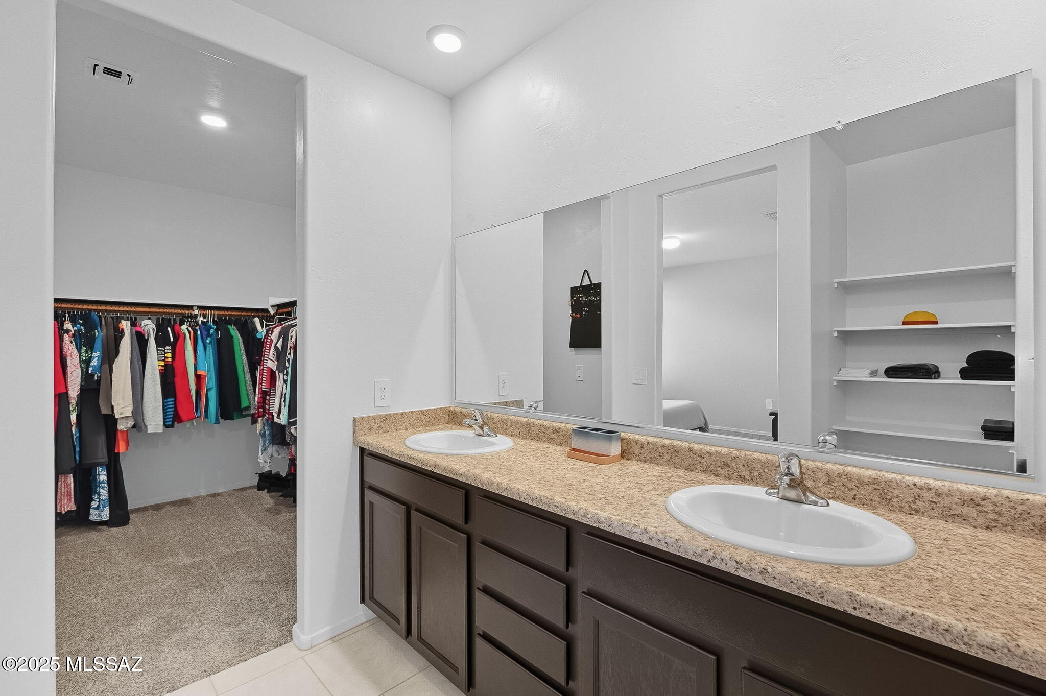 Saguaro Bloom SQ20180540069 - Residential
