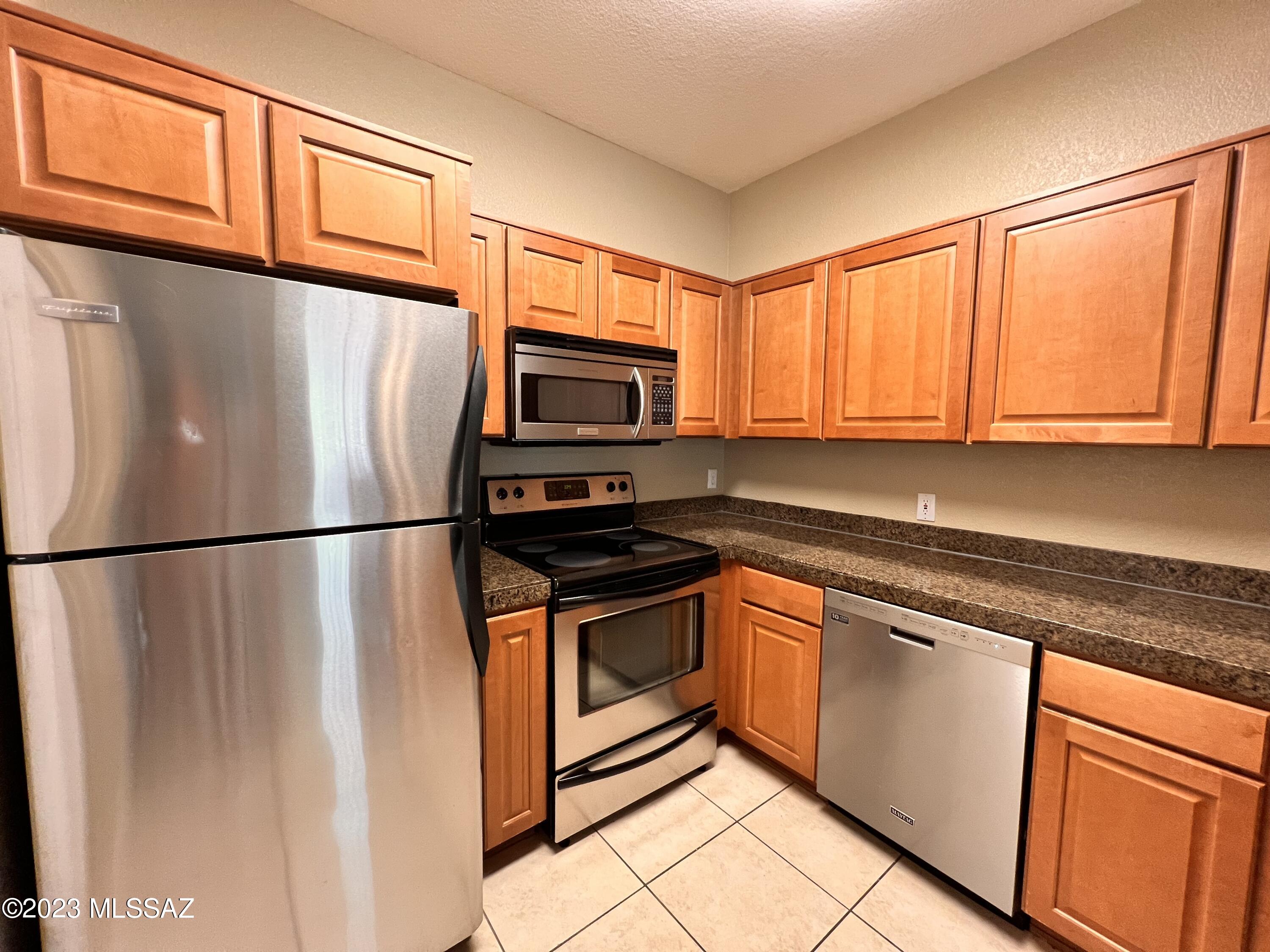 The Boulders at La Reserve Condominiums - Residential Lease