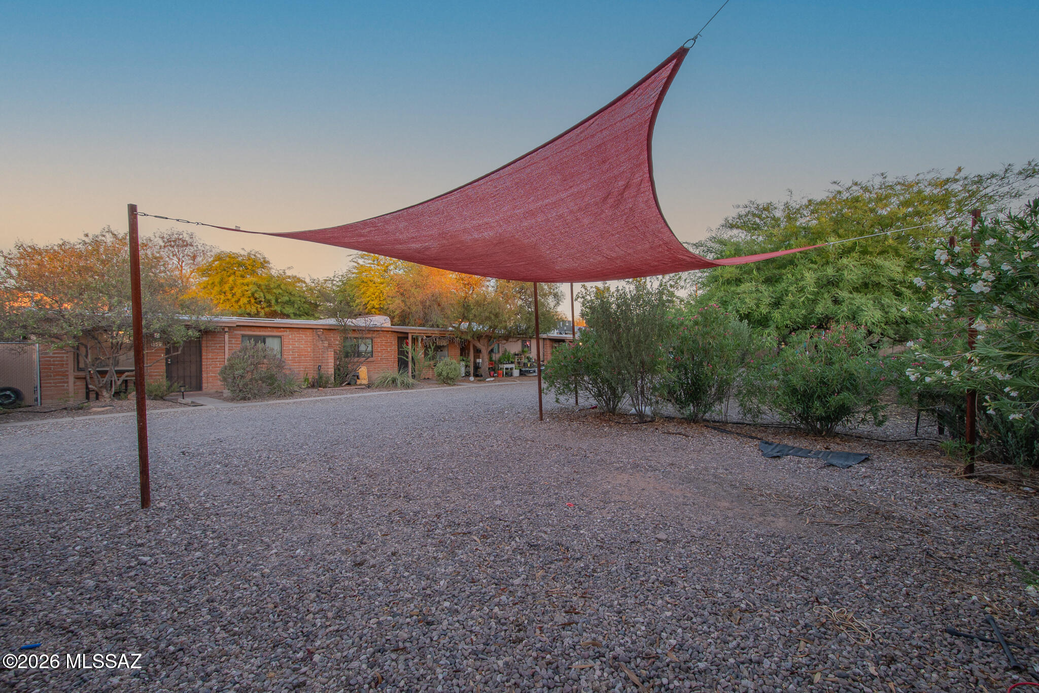 Lincoln Park - Residential Income