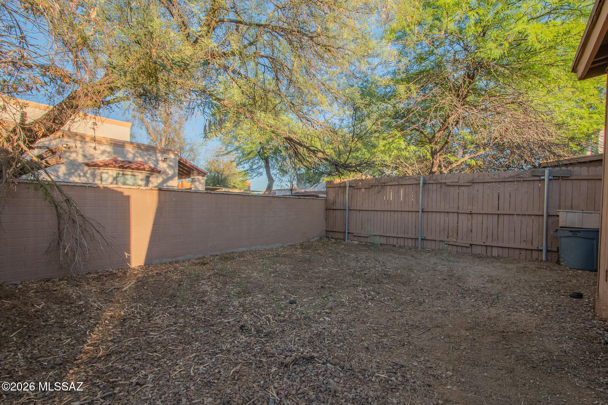 Lincoln Park - Residential Income