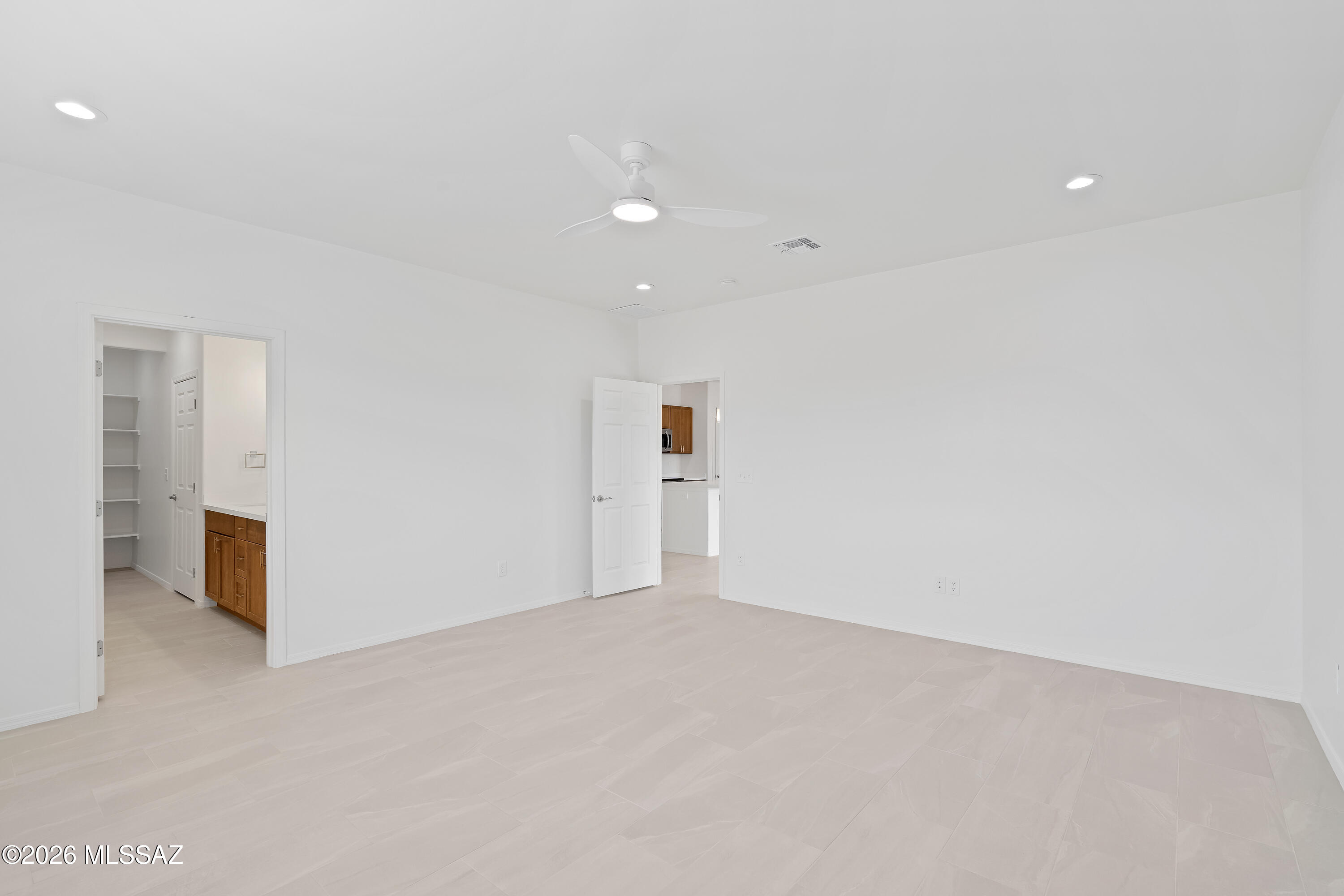 San Joaquin Estates (64-290) - Residential