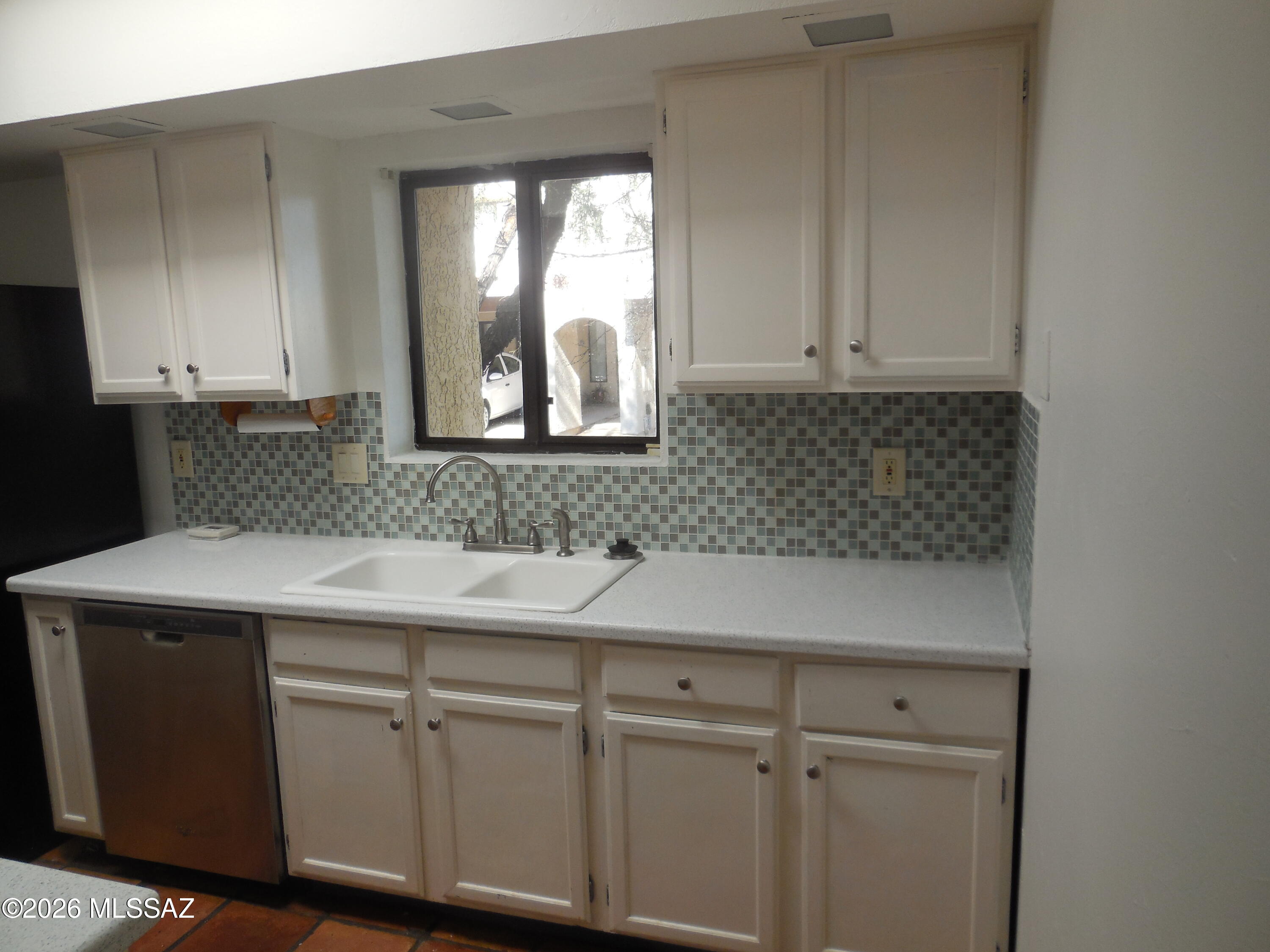 Las Lomitas Townhouses - Residential