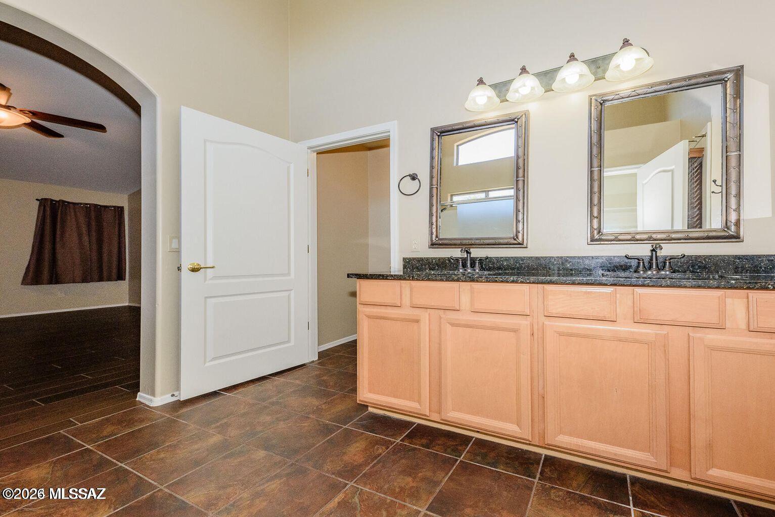 Sycamore Canyon (1-485) - Residential Lease