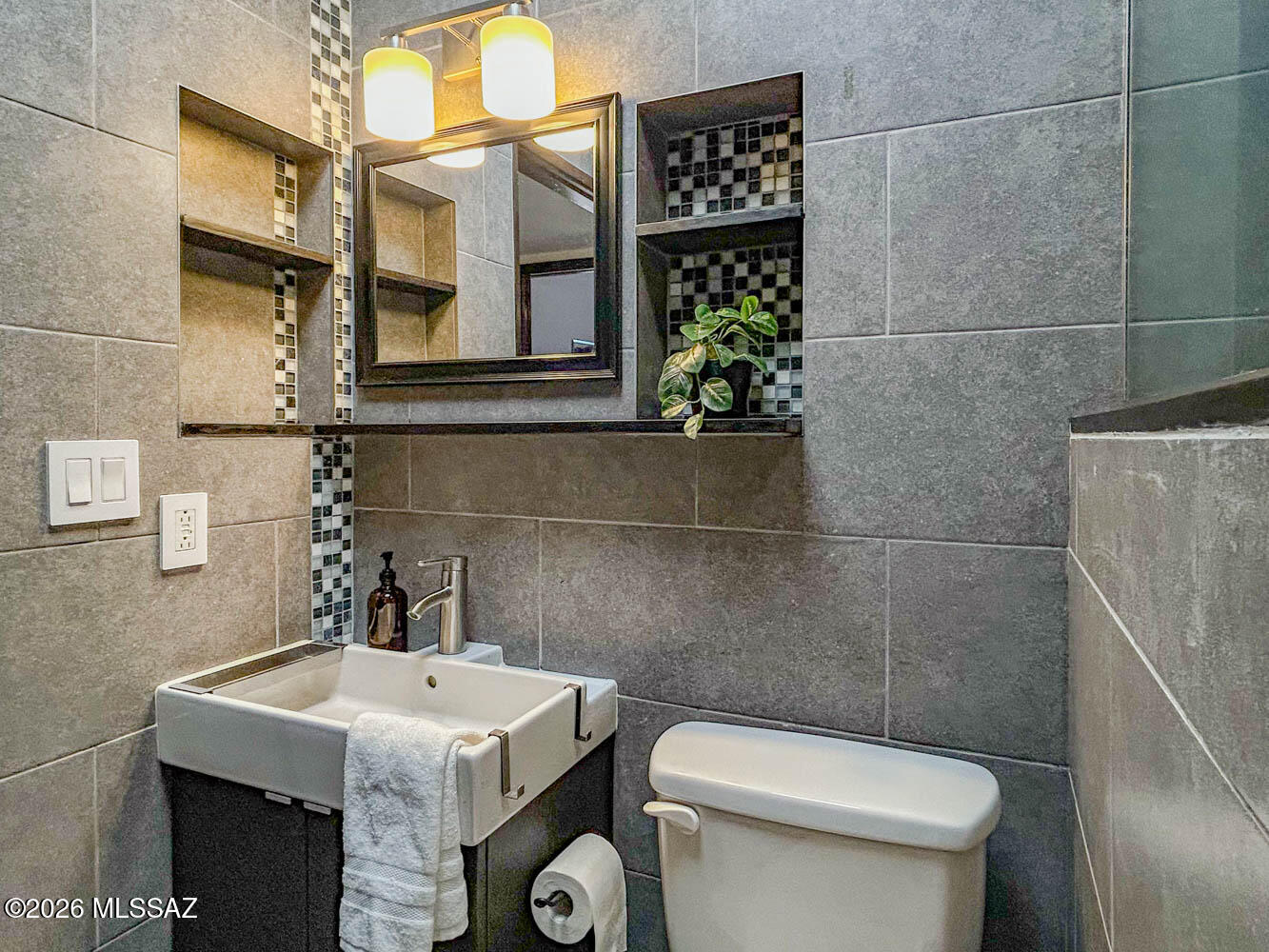 Casas Presidio Condos. - Residential