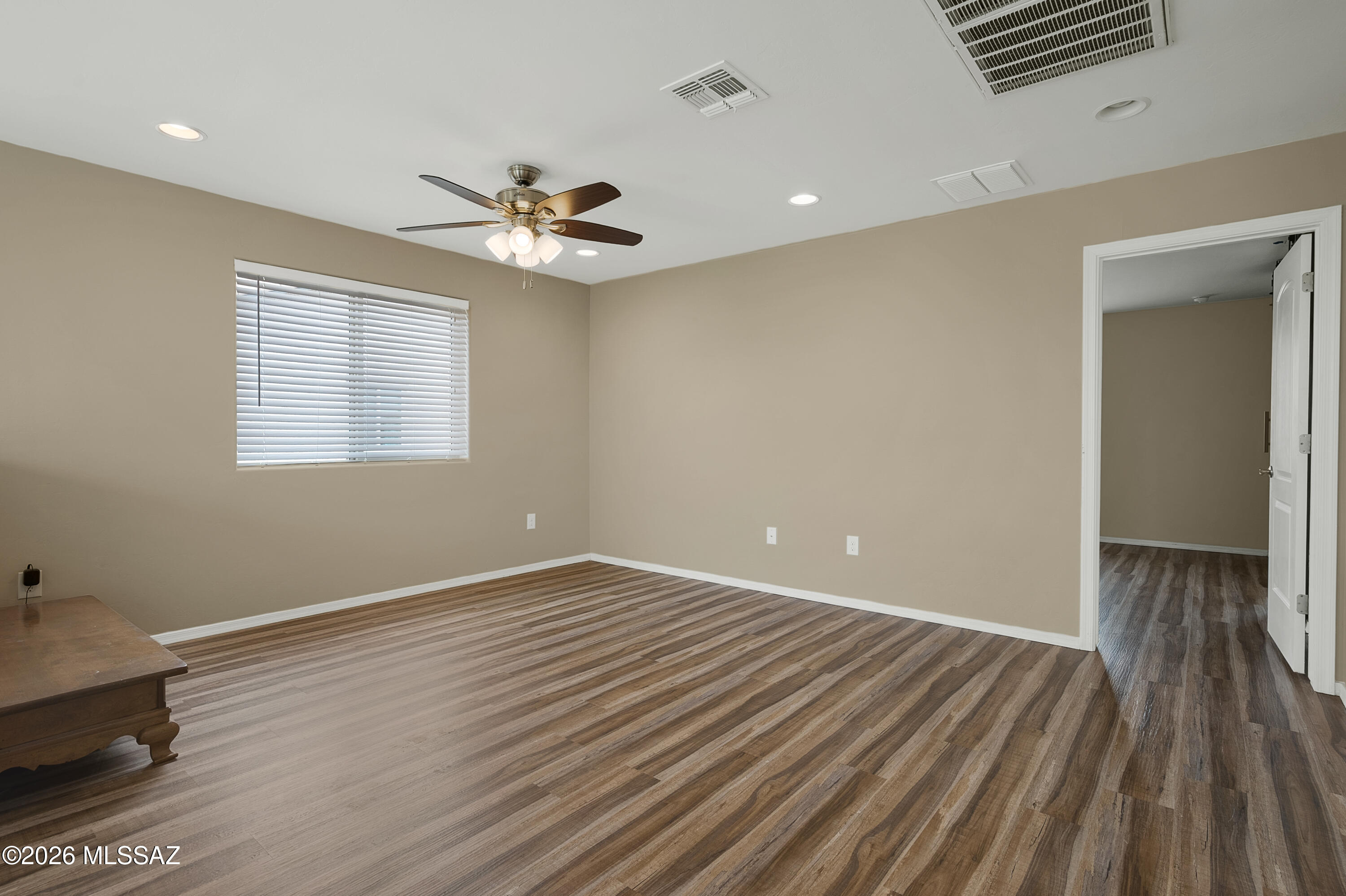 Linda Vista Heights SQ20161440591 - Residential