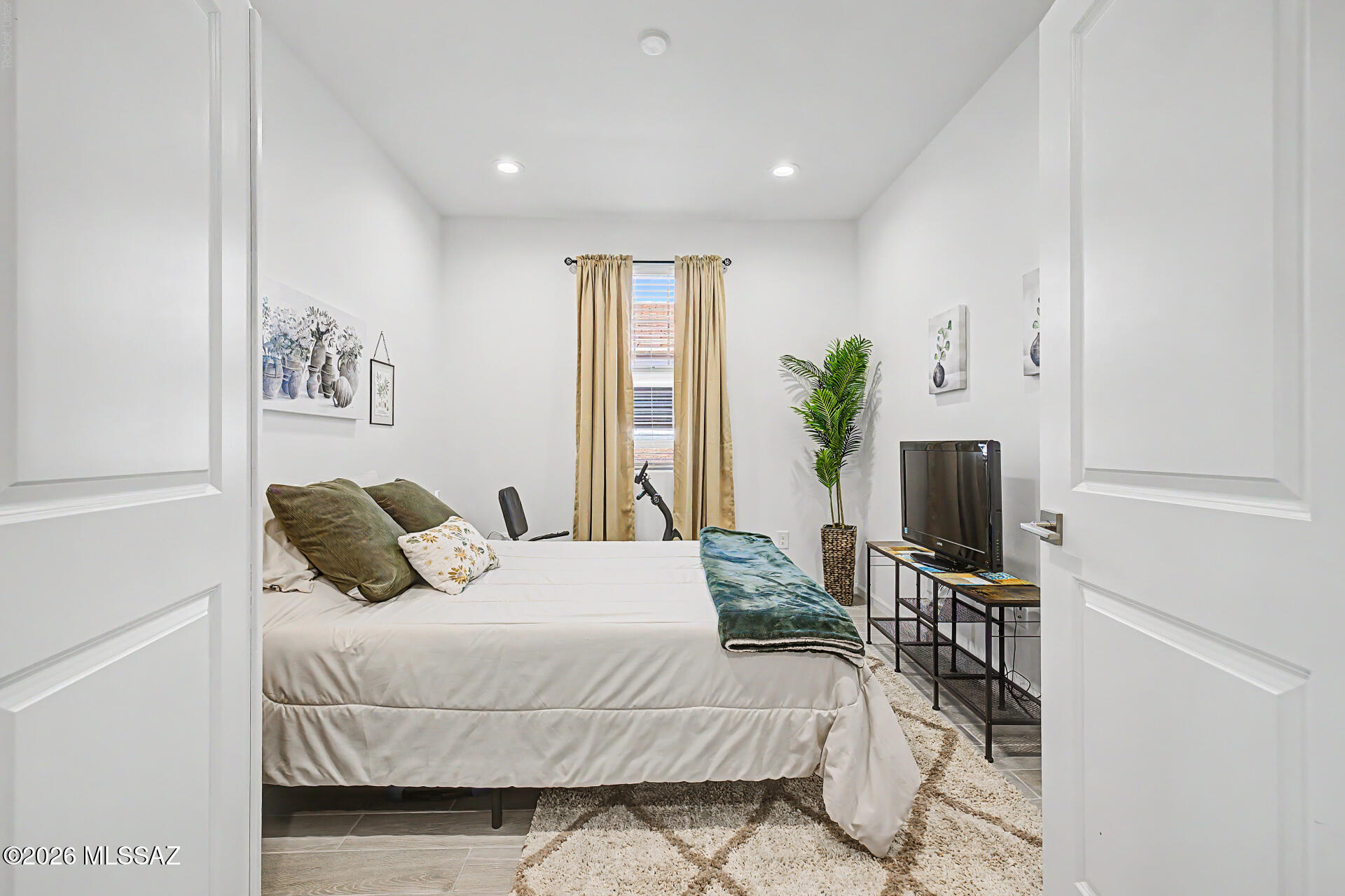 Houghton Reserve - Residential
