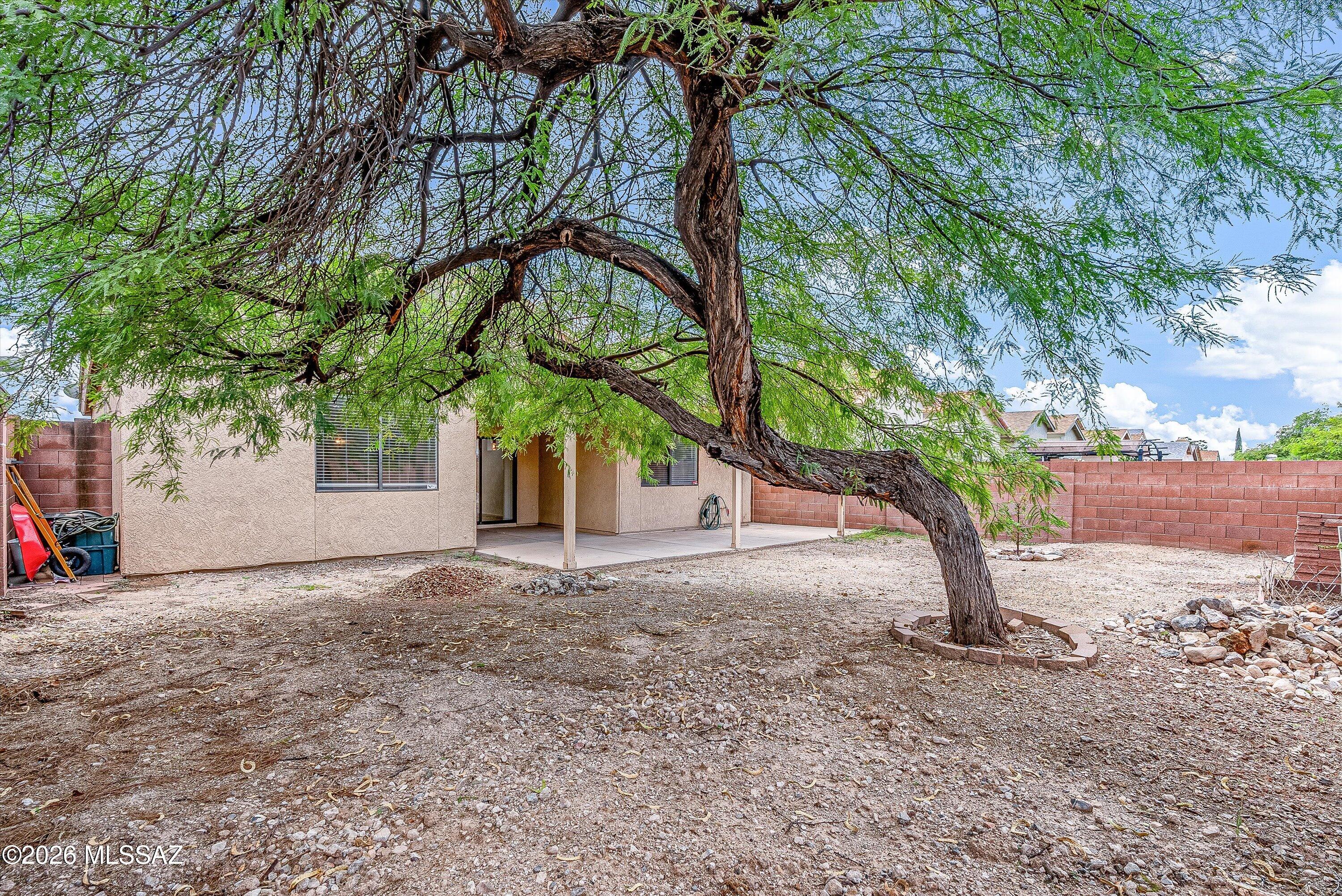 Hacienda Del Oro (1-879) - Residential