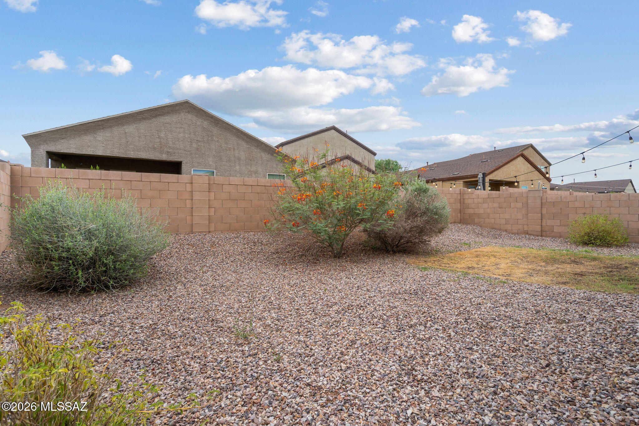 Tres Pueblos Este - Residential