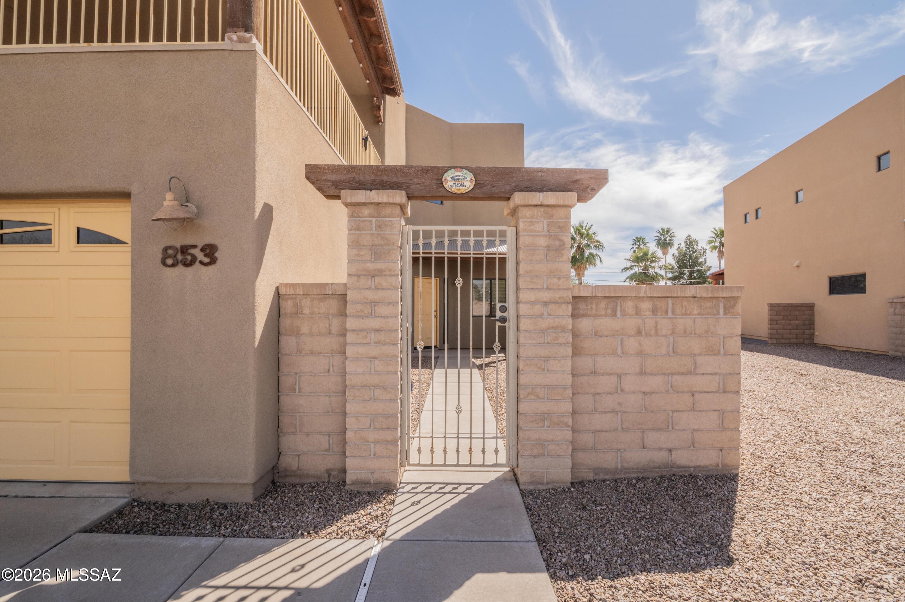 Paseo Estrella (1-104) - Residential Lease