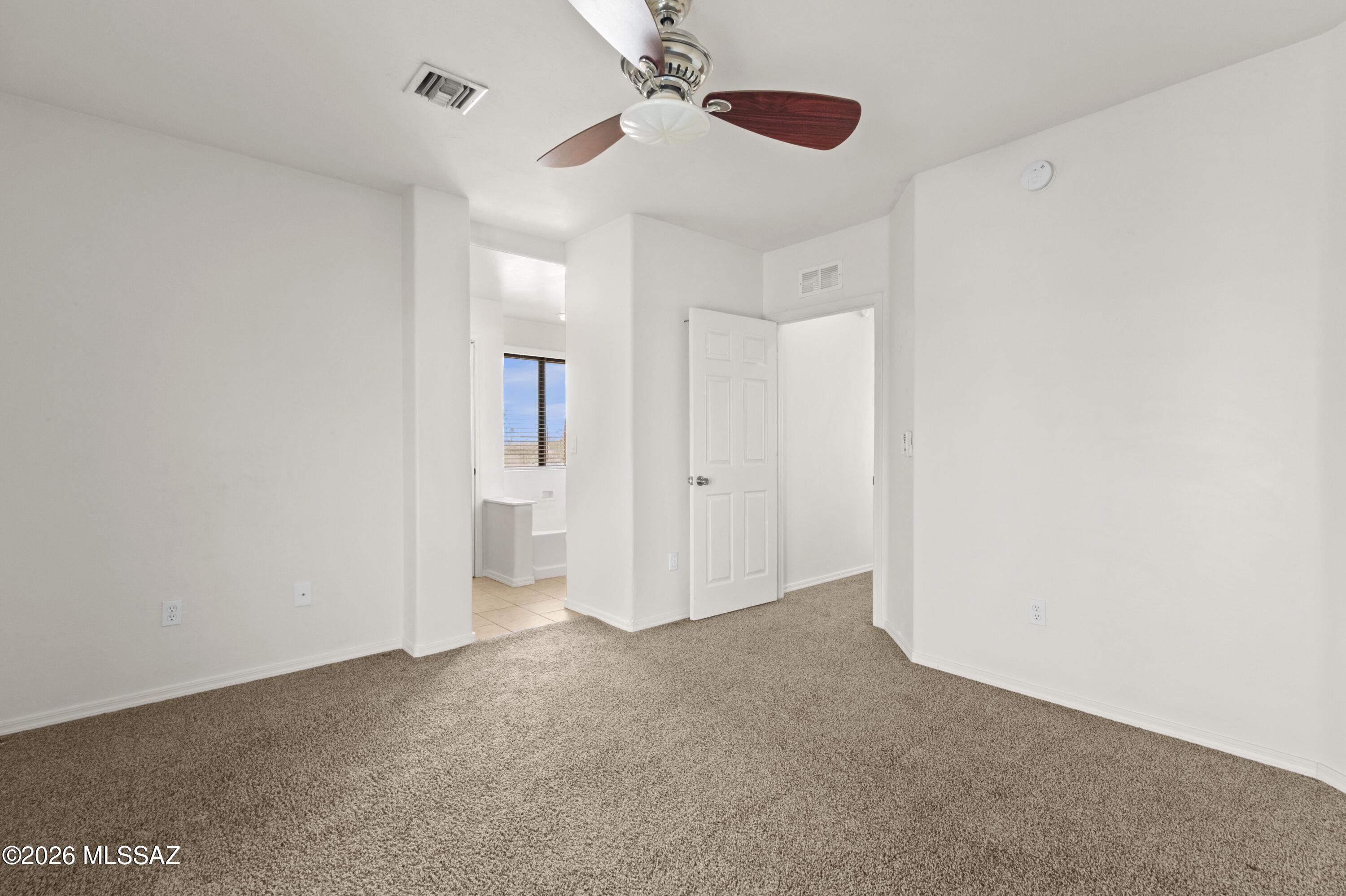 Paseo Estrella (1-104) - Residential Lease