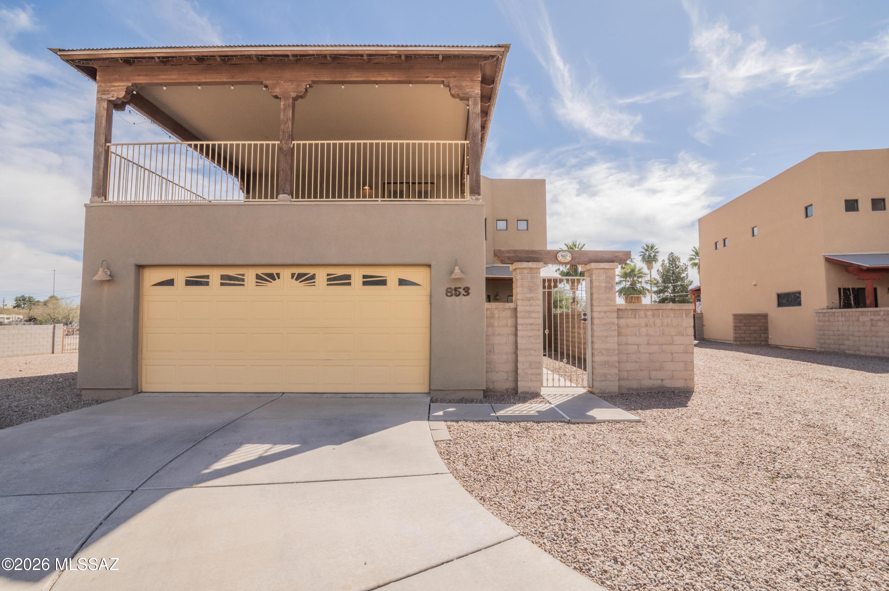 Paseo Estrella (1-104) - Residential Lease