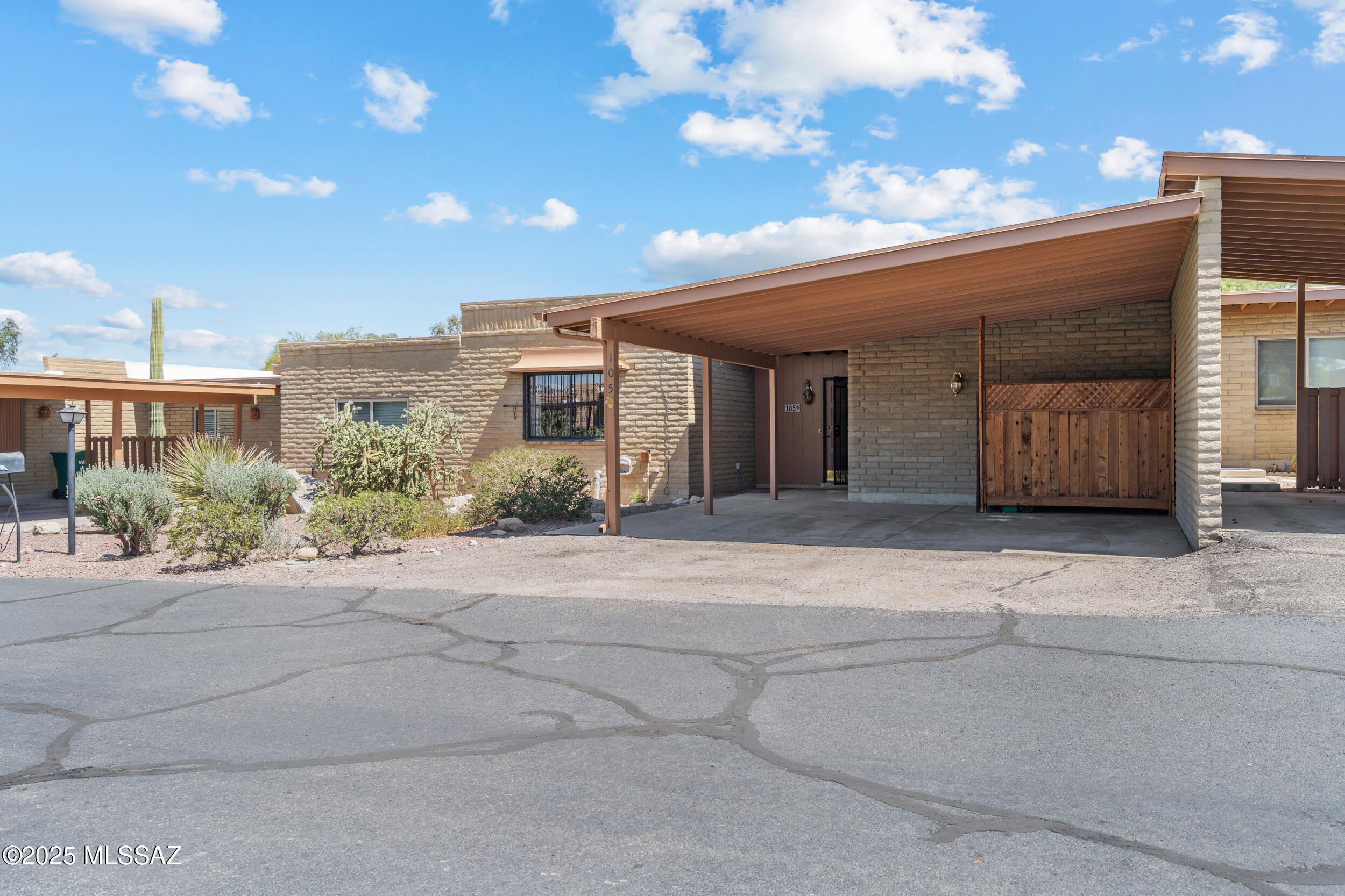 Verde Catalina Townhouses(1-149) - Residential
