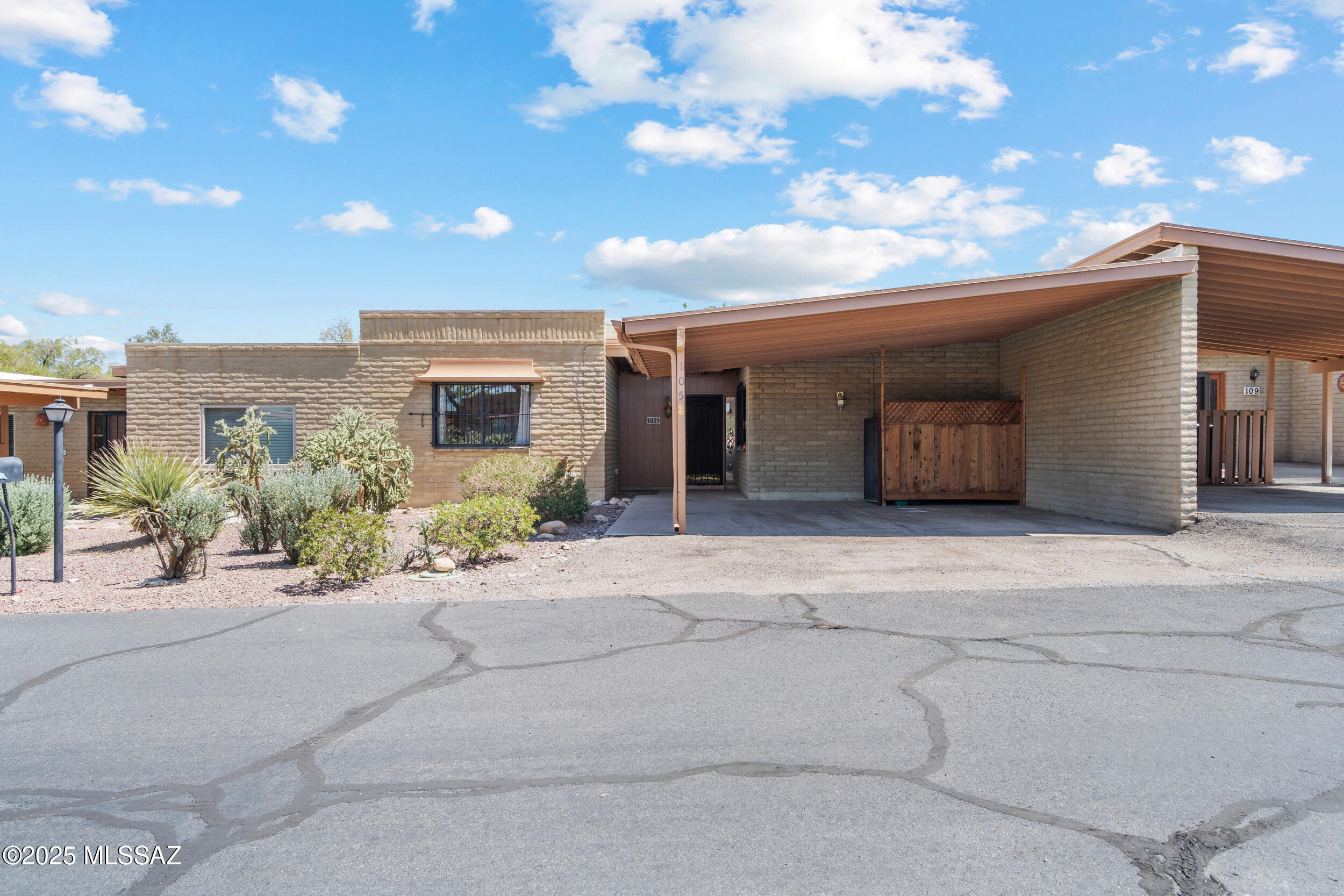 Verde Catalina Townhouses(1-149) - Residential