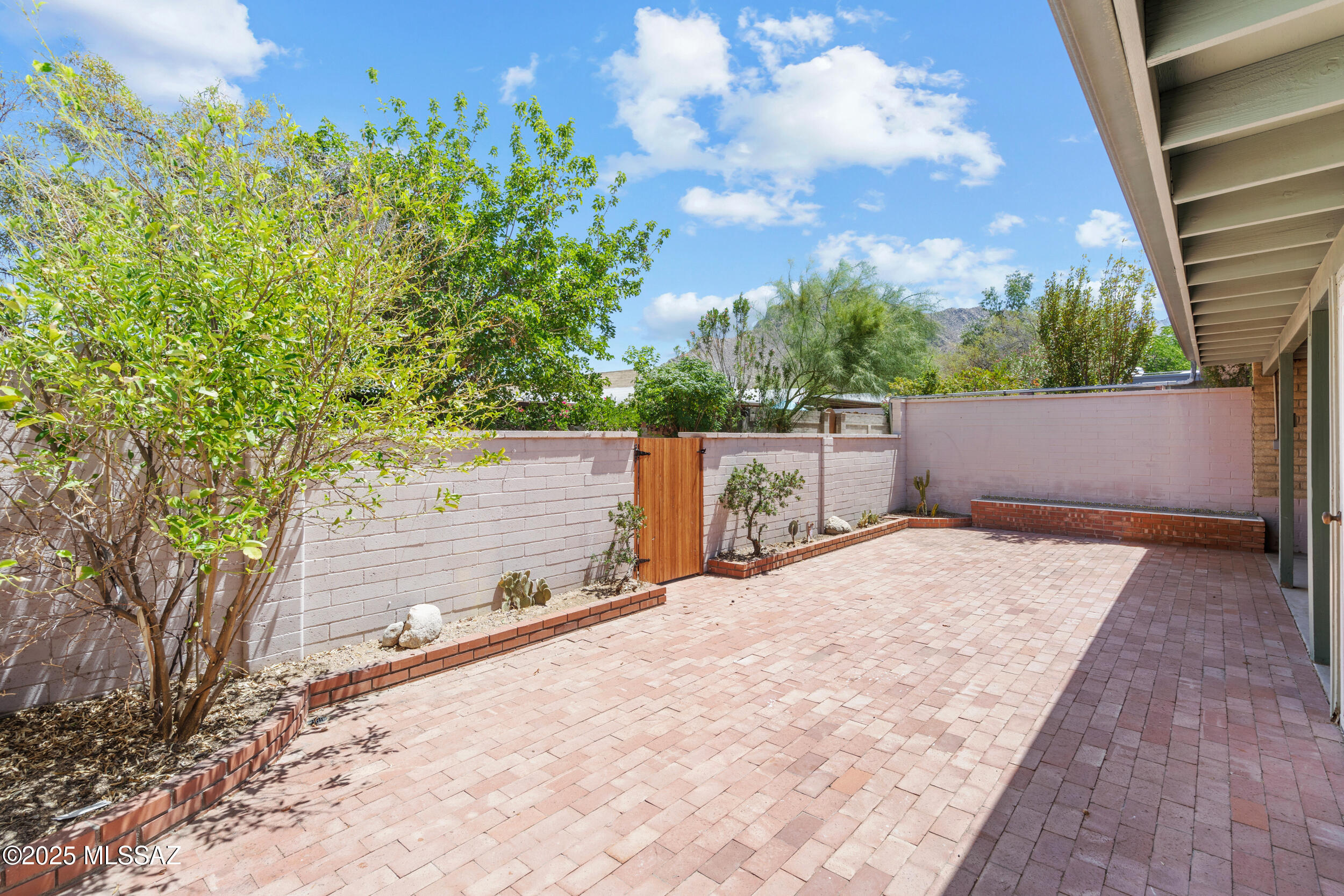 Verde Catalina Townhouses(1-149) - Residential