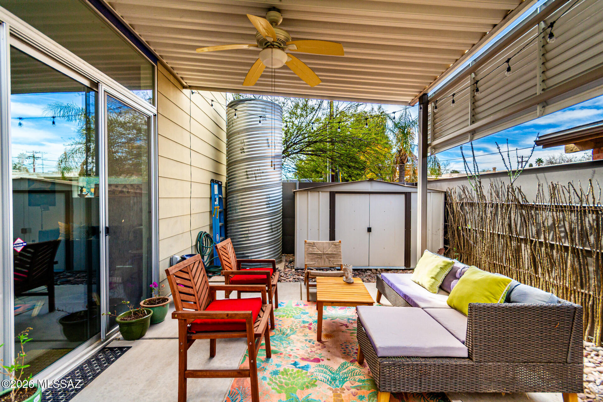 Indigo Modern - Residential