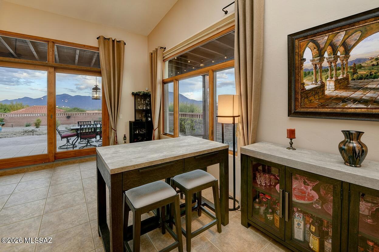 San Ignacio Heights Resub (1,2, 157-165) - Residential