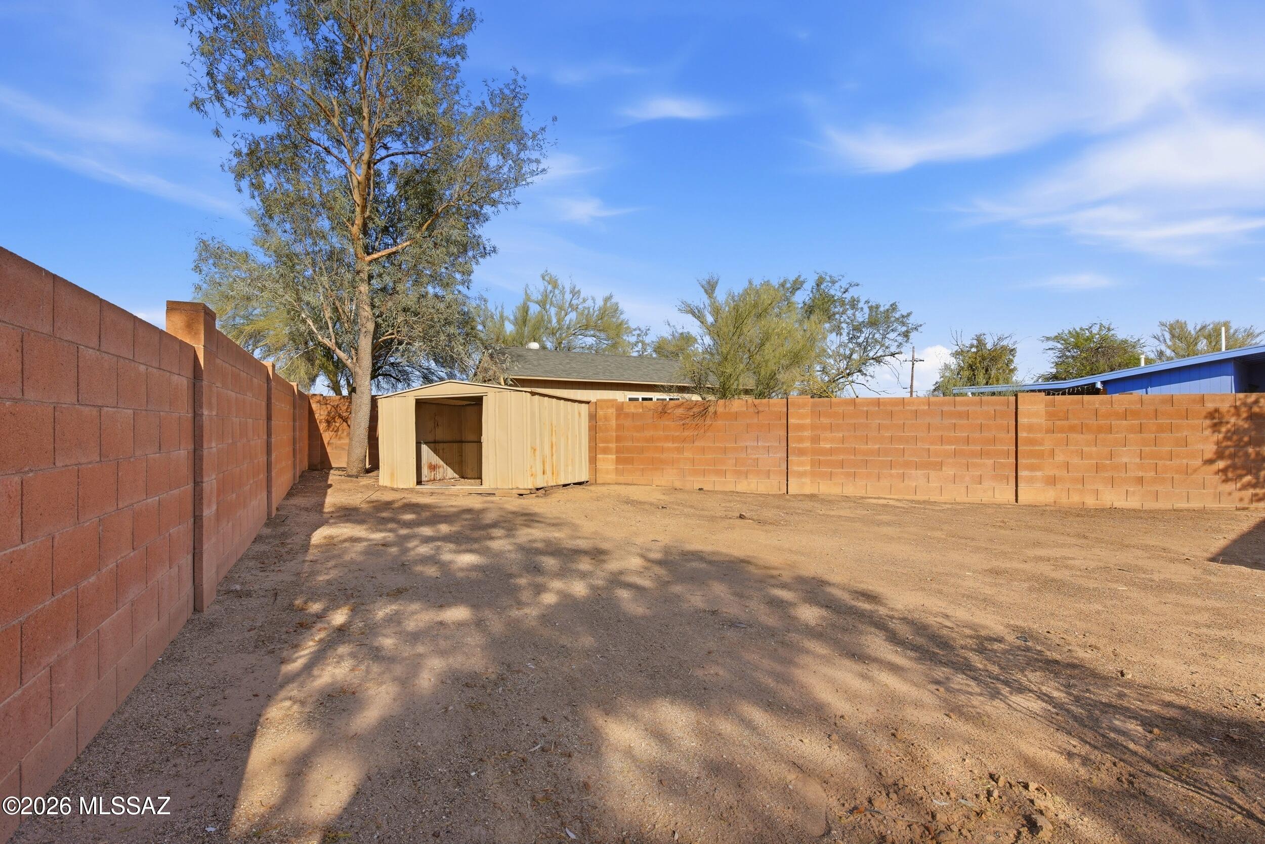 Casas Adobes Park (416-540) - Residential