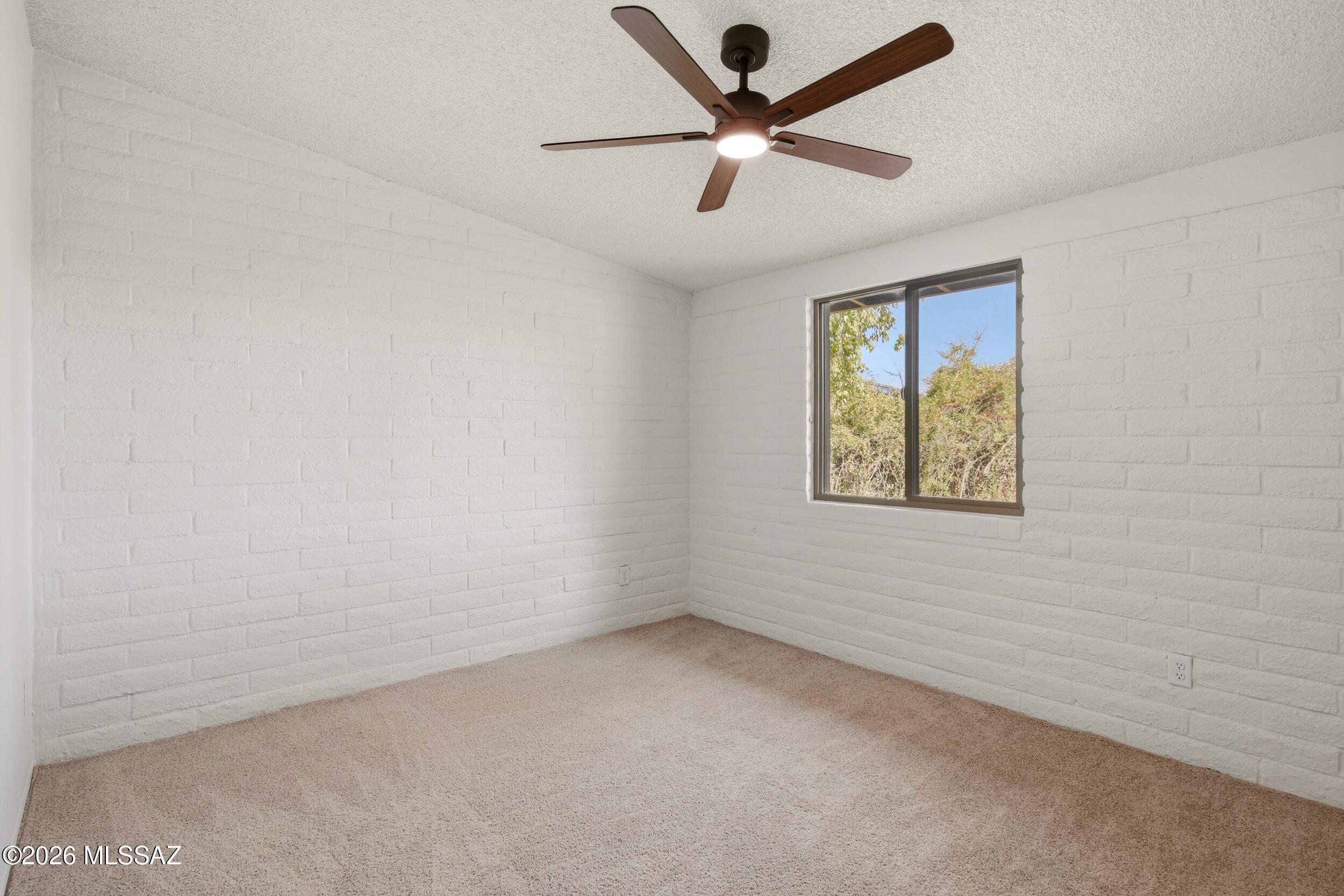 Casas Adobes Park (416-540) - Residential