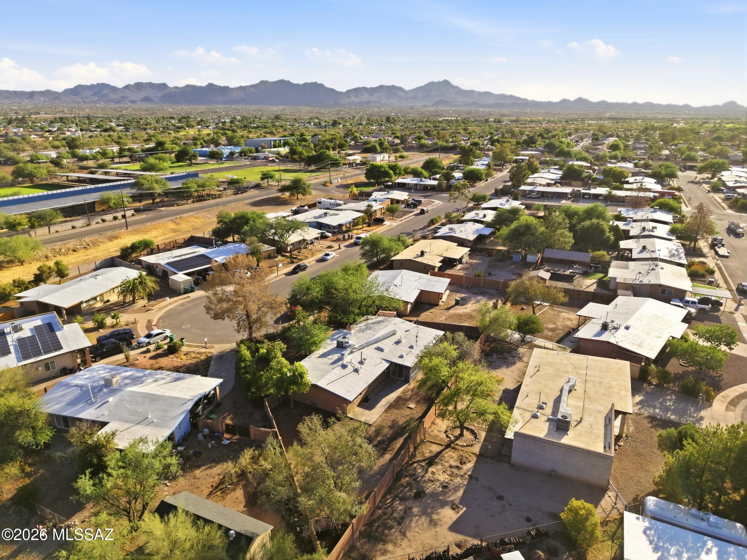 Casas Adobes Park (416-540) - Residential