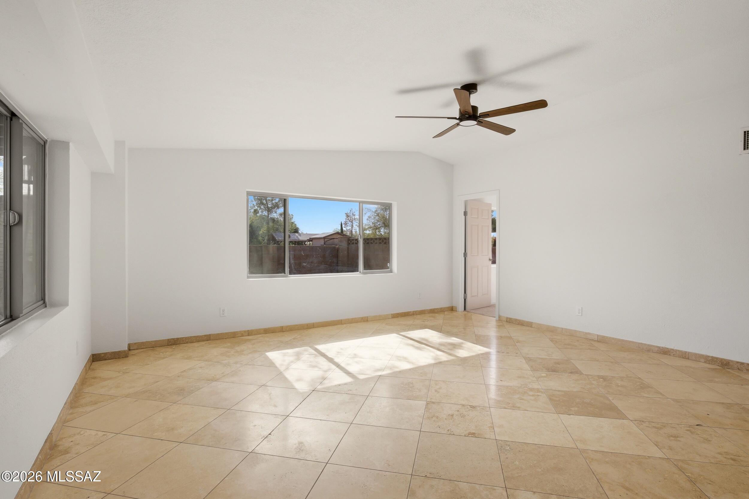 Casas Adobes Park (416-540) - Residential