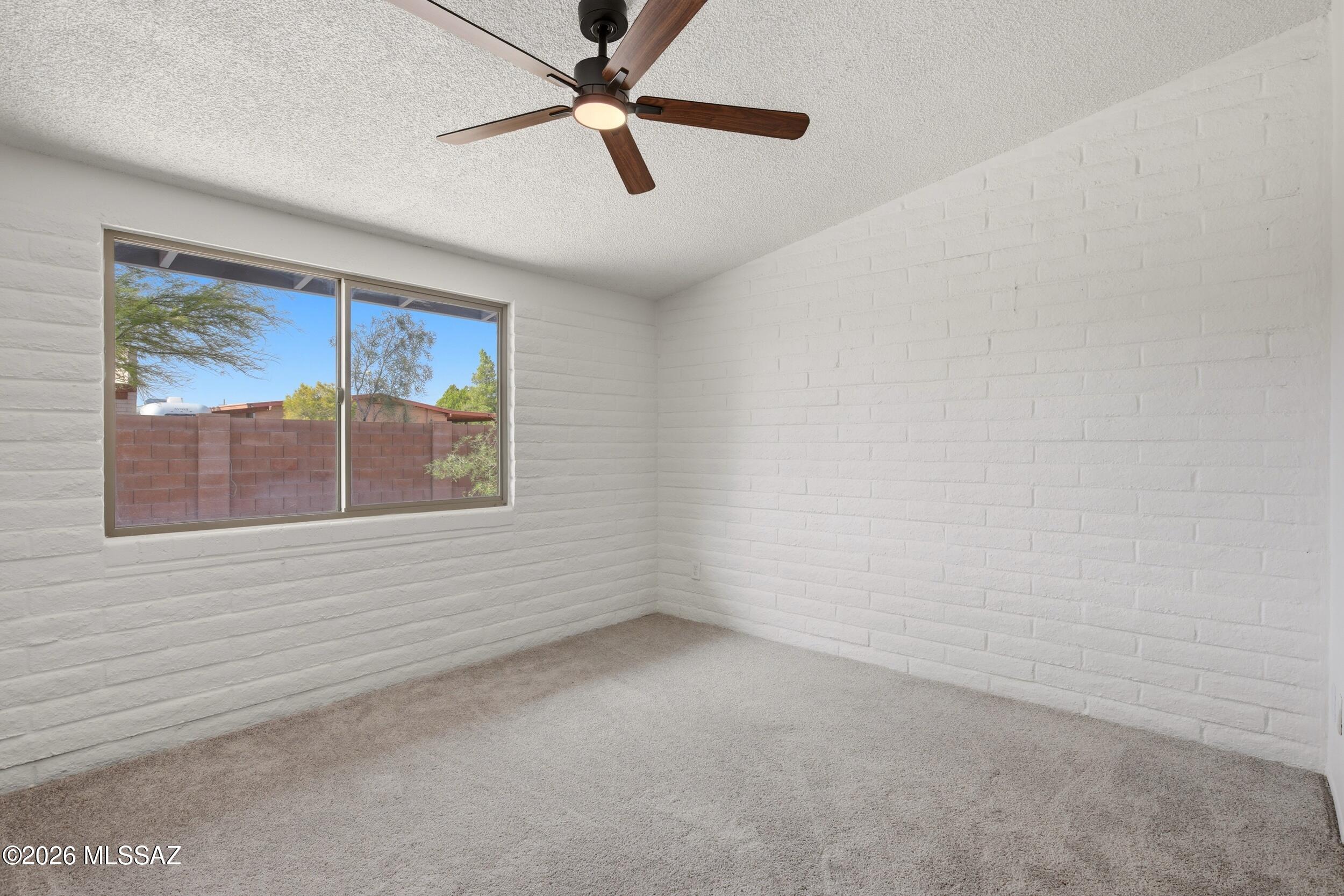Casas Adobes Park (416-540) - Residential
