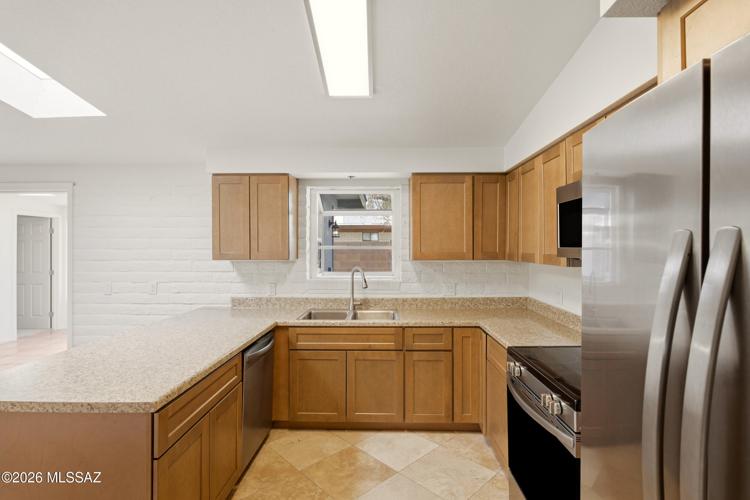 Casas Adobes Park (416-540) - Residential