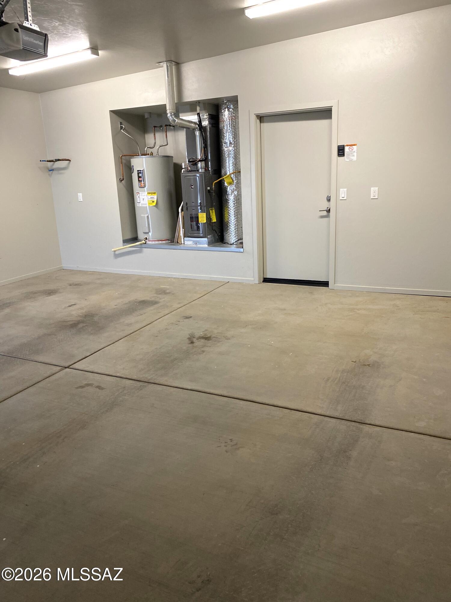 Silverbell West (1-92) - Residential Lease