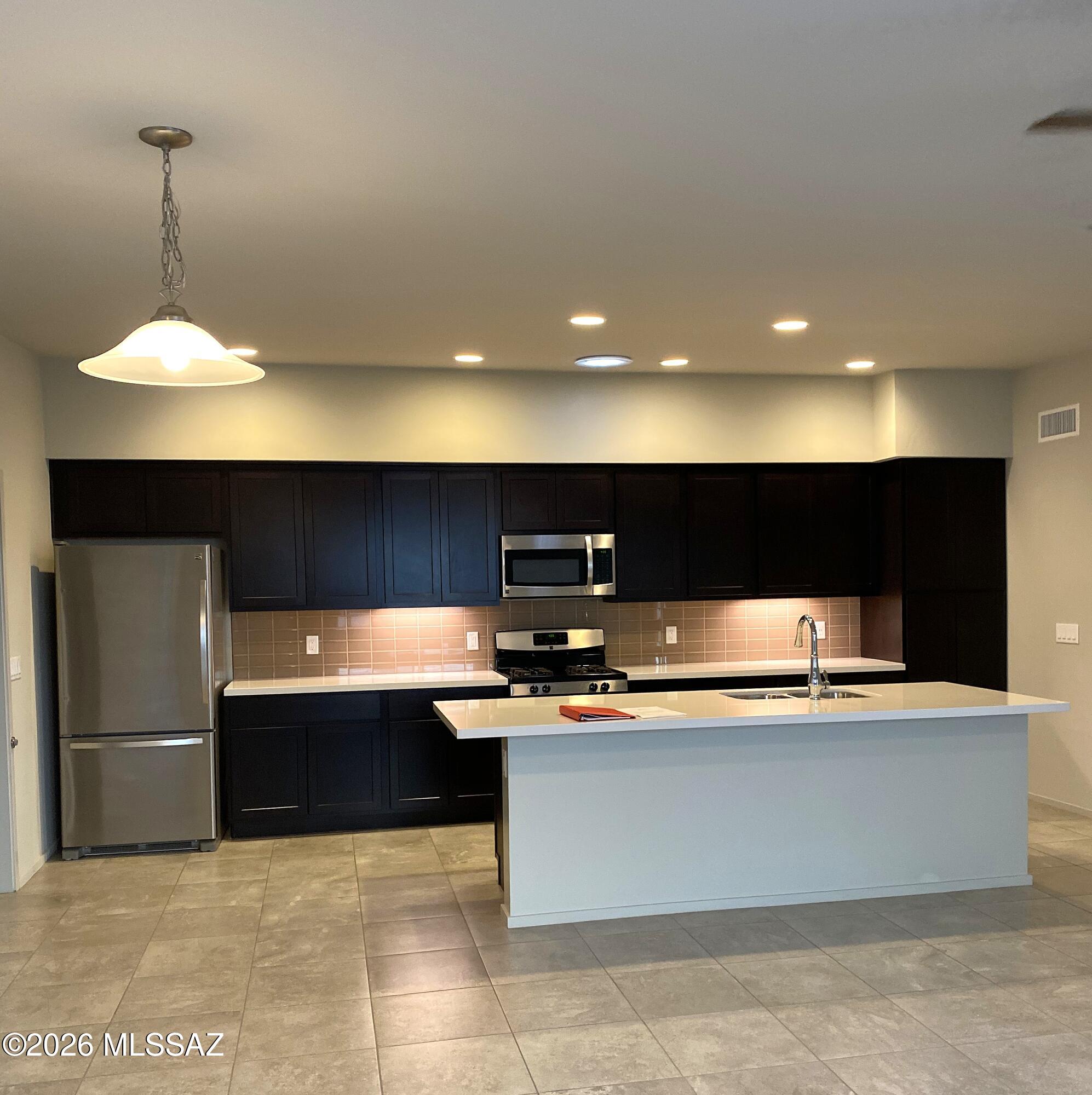 Silverbell West (1-92) - Residential Lease