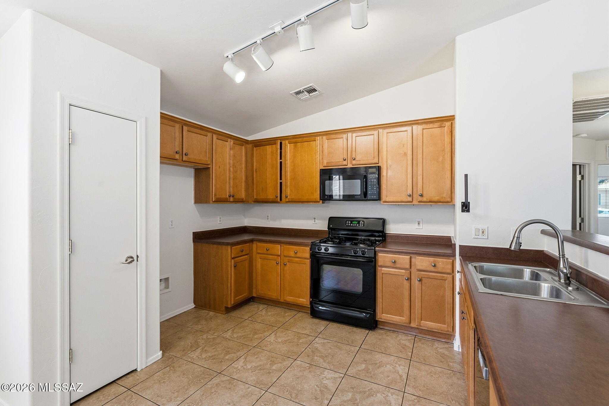 Rancho Del Lago (BLK44) - Residential