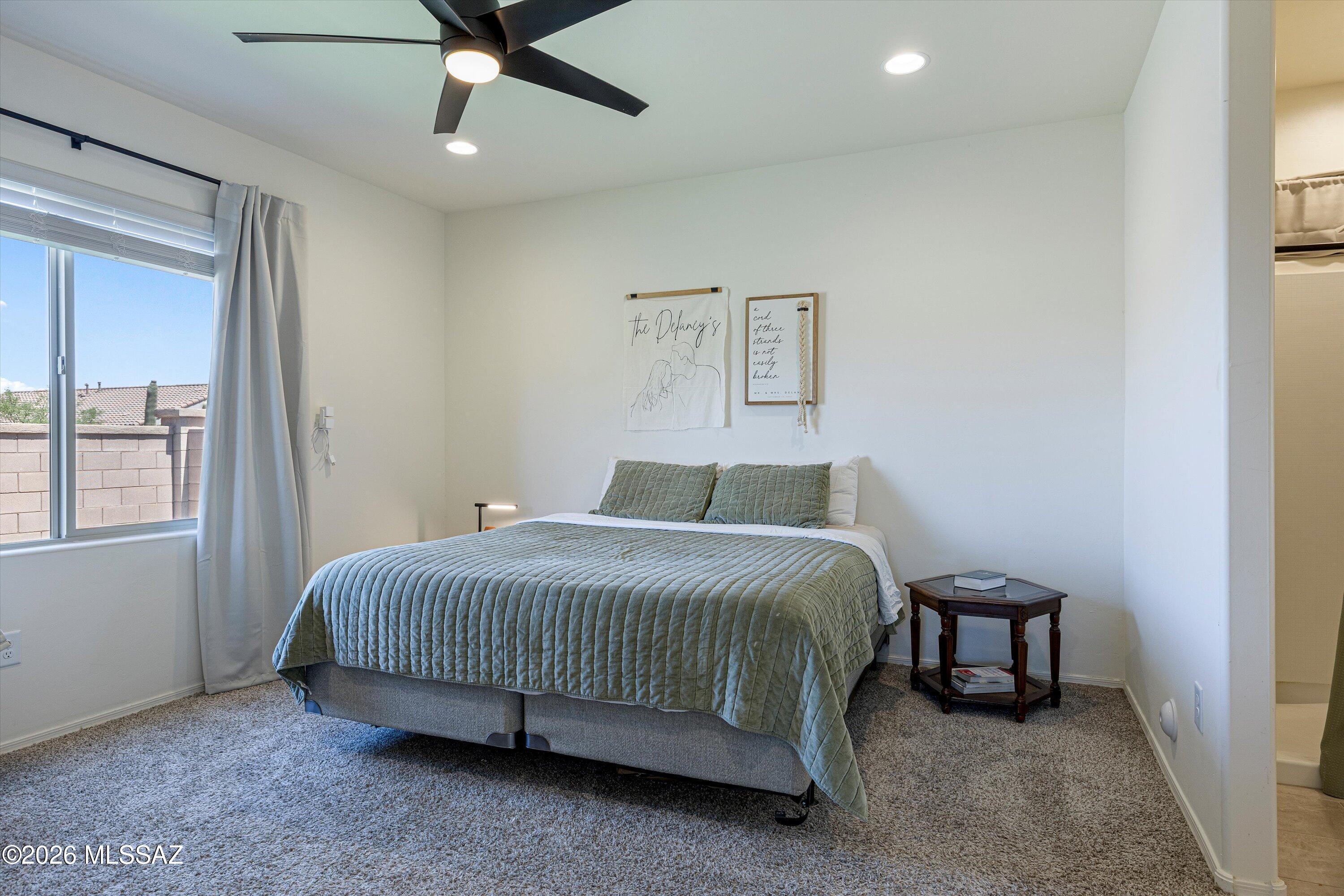 Entrada Del Pueblo - Residential Lease