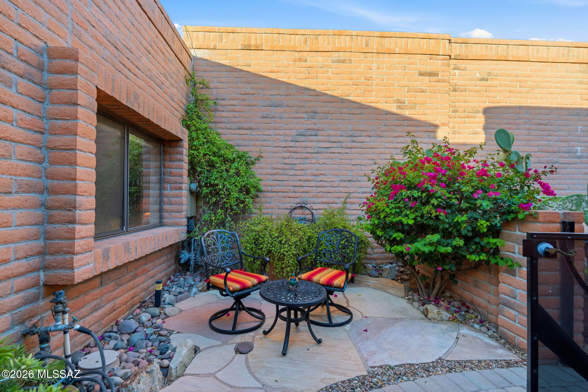 La Cholla Hills(1-313) - Residential