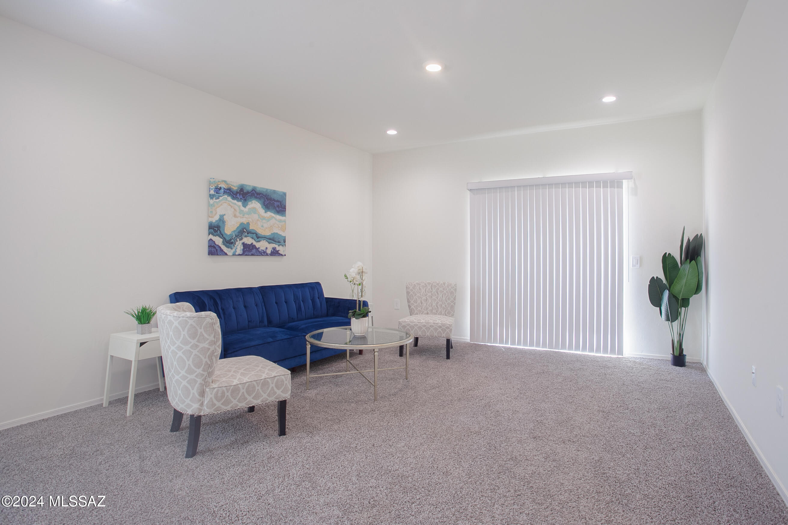 Saguaro Bloom SQ20180540069 - Residential